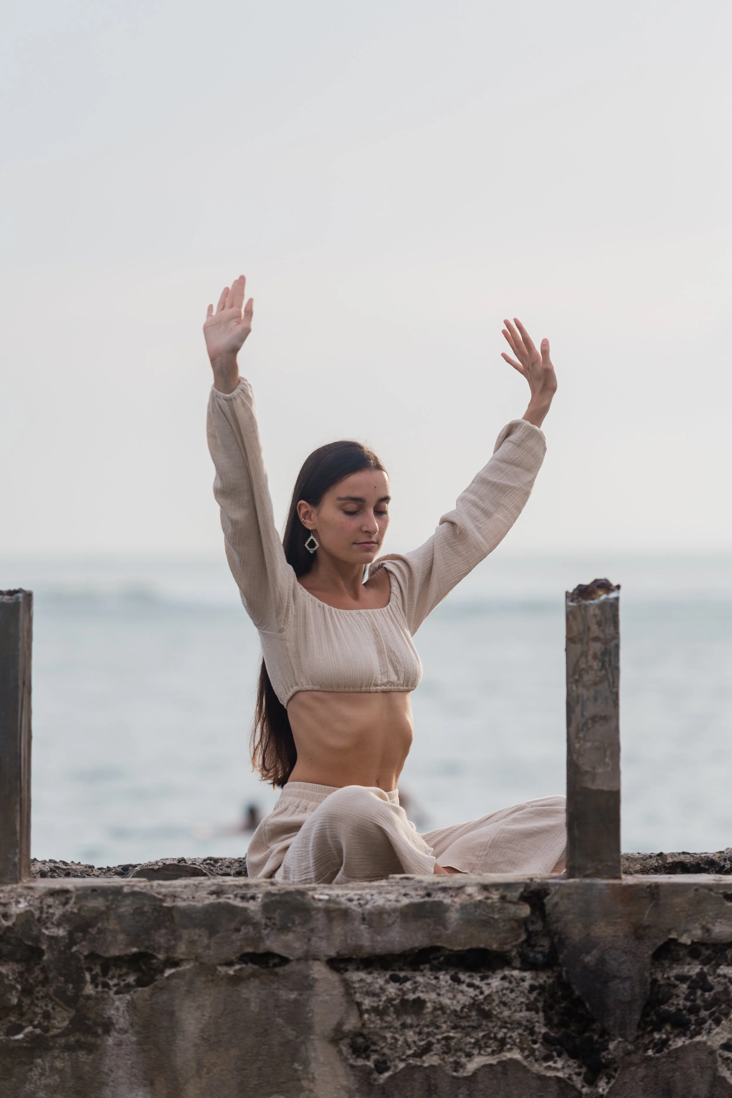 LAURA-YOGA PHOTOS_-14.jpg