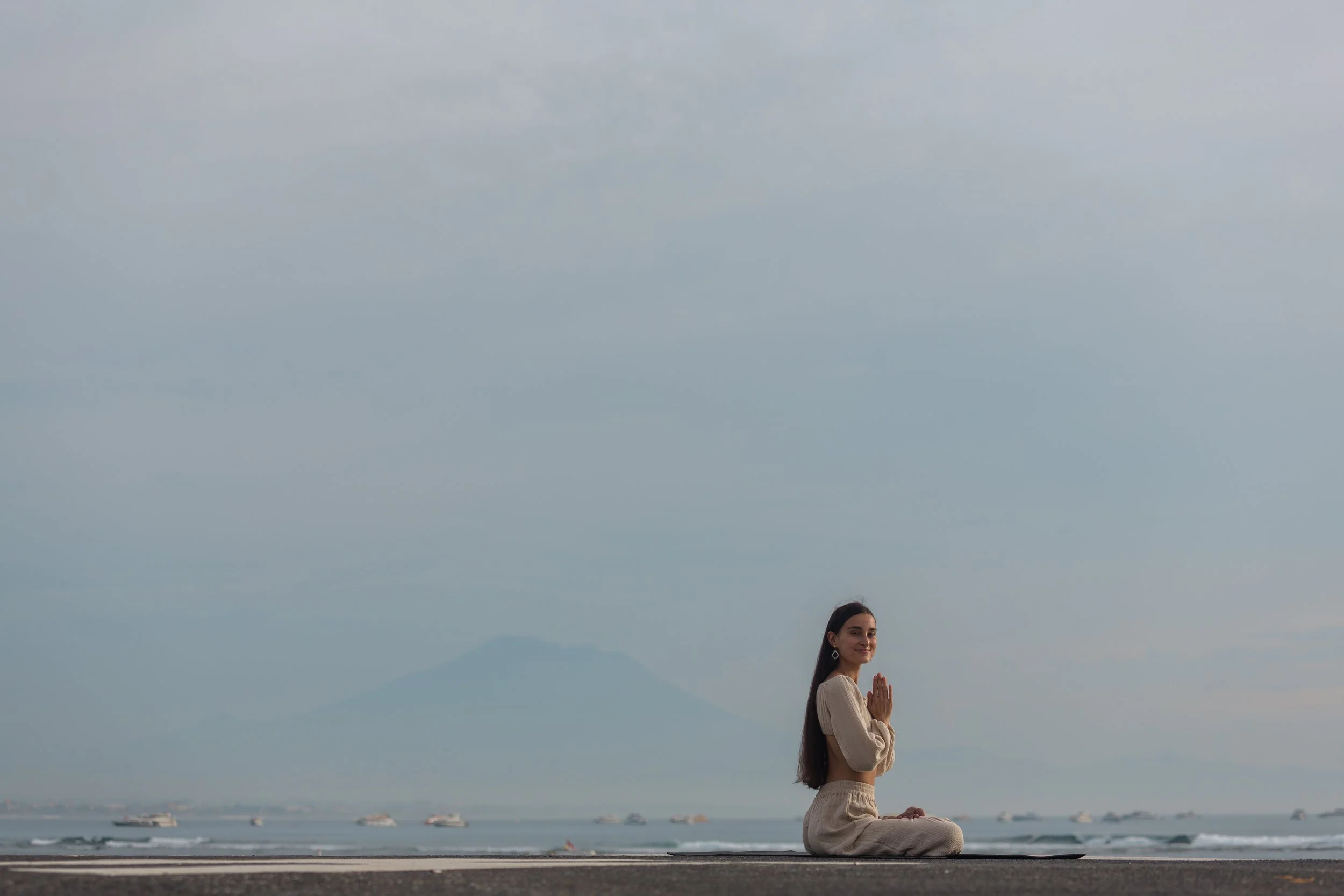 LAURA-YOGA PHOTOS_-199.jpg