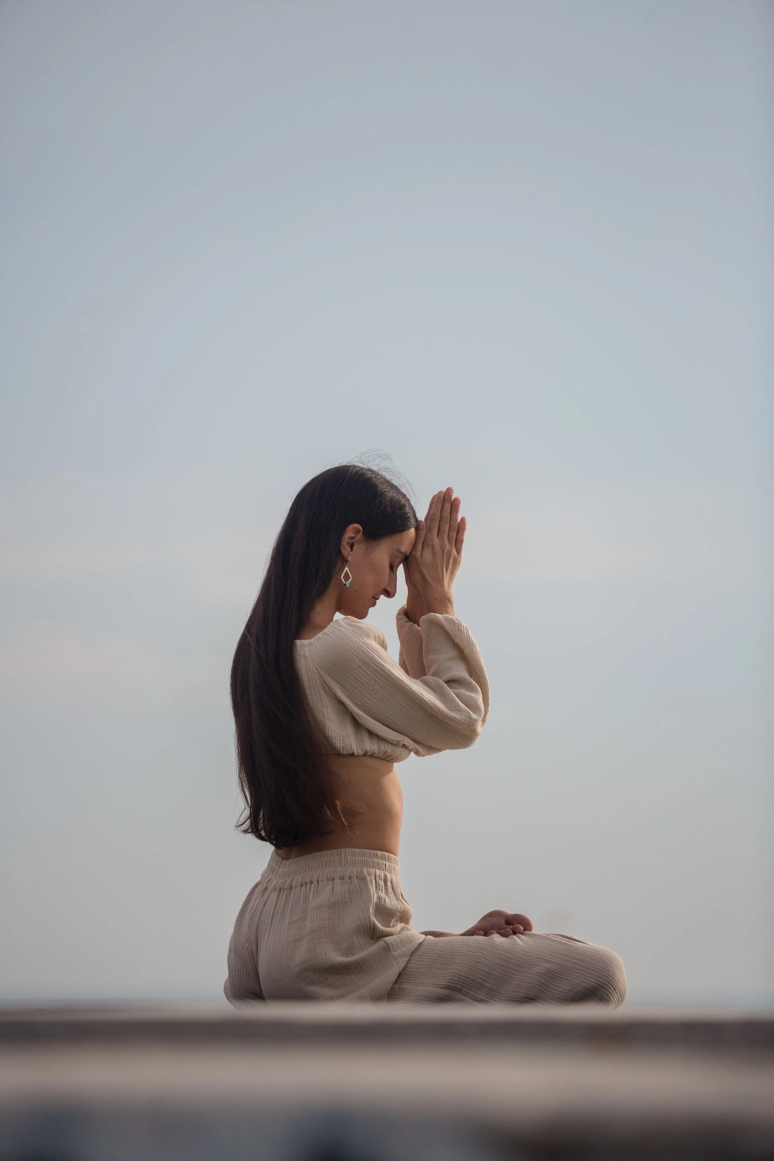 LAURA-YOGA PHOTOS_-194.jpg