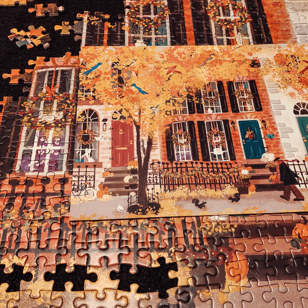 Puzzle mit herbstlichem Motiv für entspannte Abende