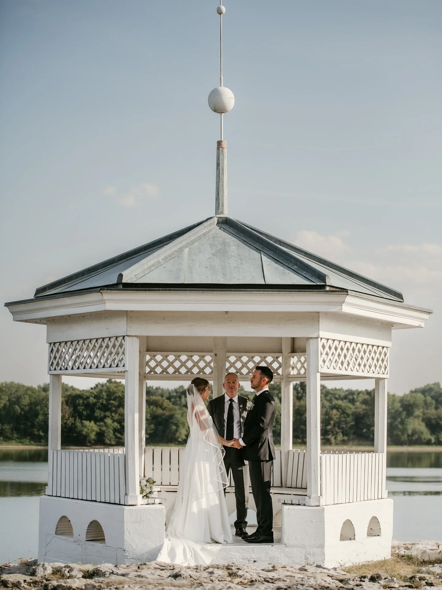 Seth &amp; Christina! 👰🏻🤵🏻&zwj;♂️