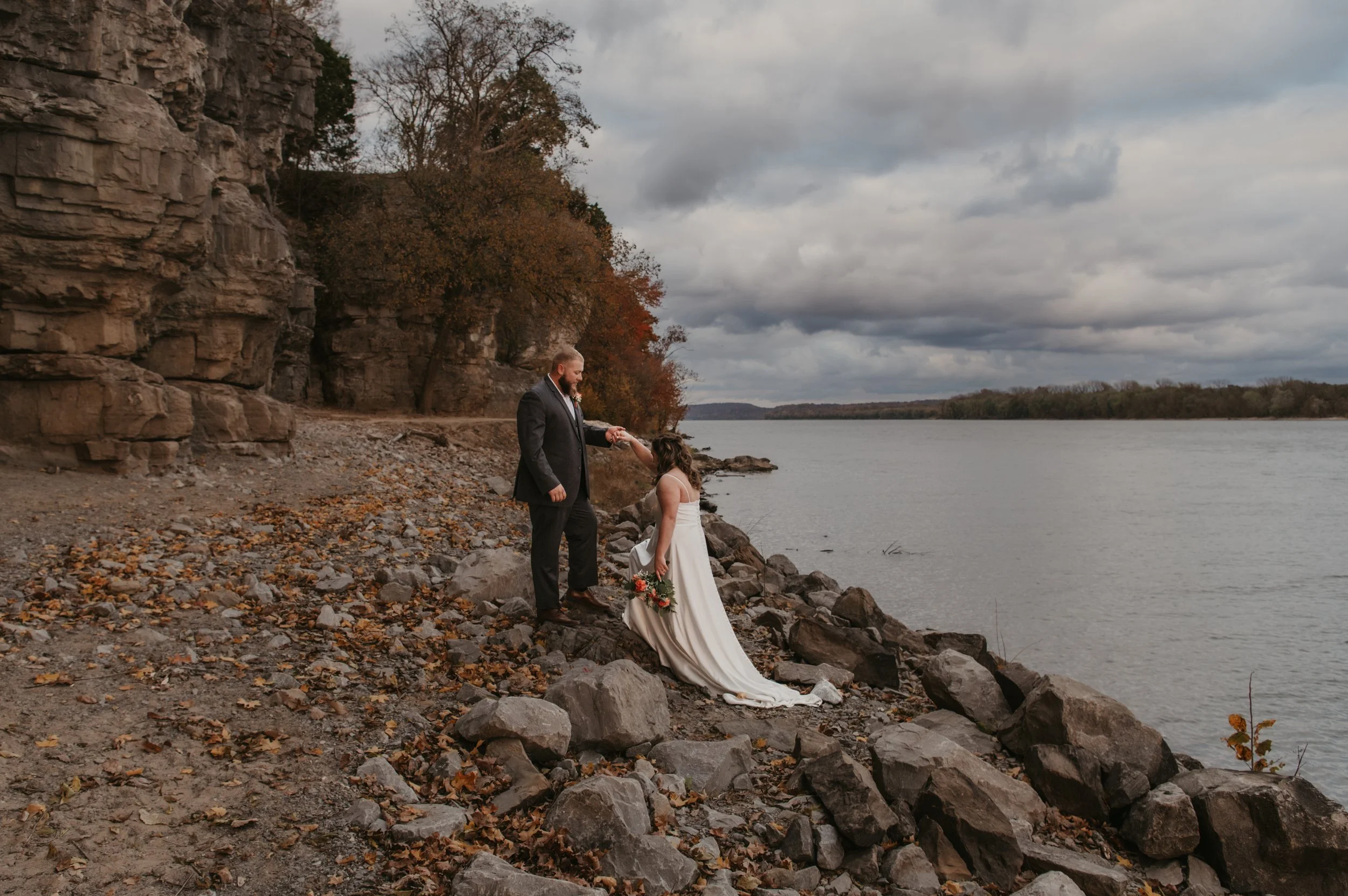 Ohio River Bluff Micro Wedding With Winter Weather Magic at the Historic Rose Hotel