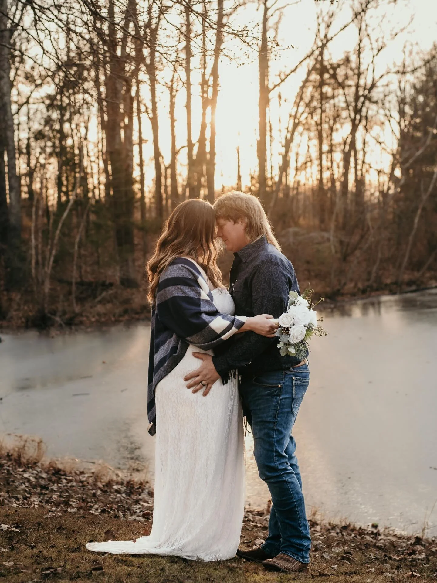 The sweetest couple said &ldquo;I Do&rdquo; in their front yard just before Christmas! Then they went inside their home and ate supper with their best friends &amp; kiddos. Elopements are designed for you to get married exactly how you want. Even at 