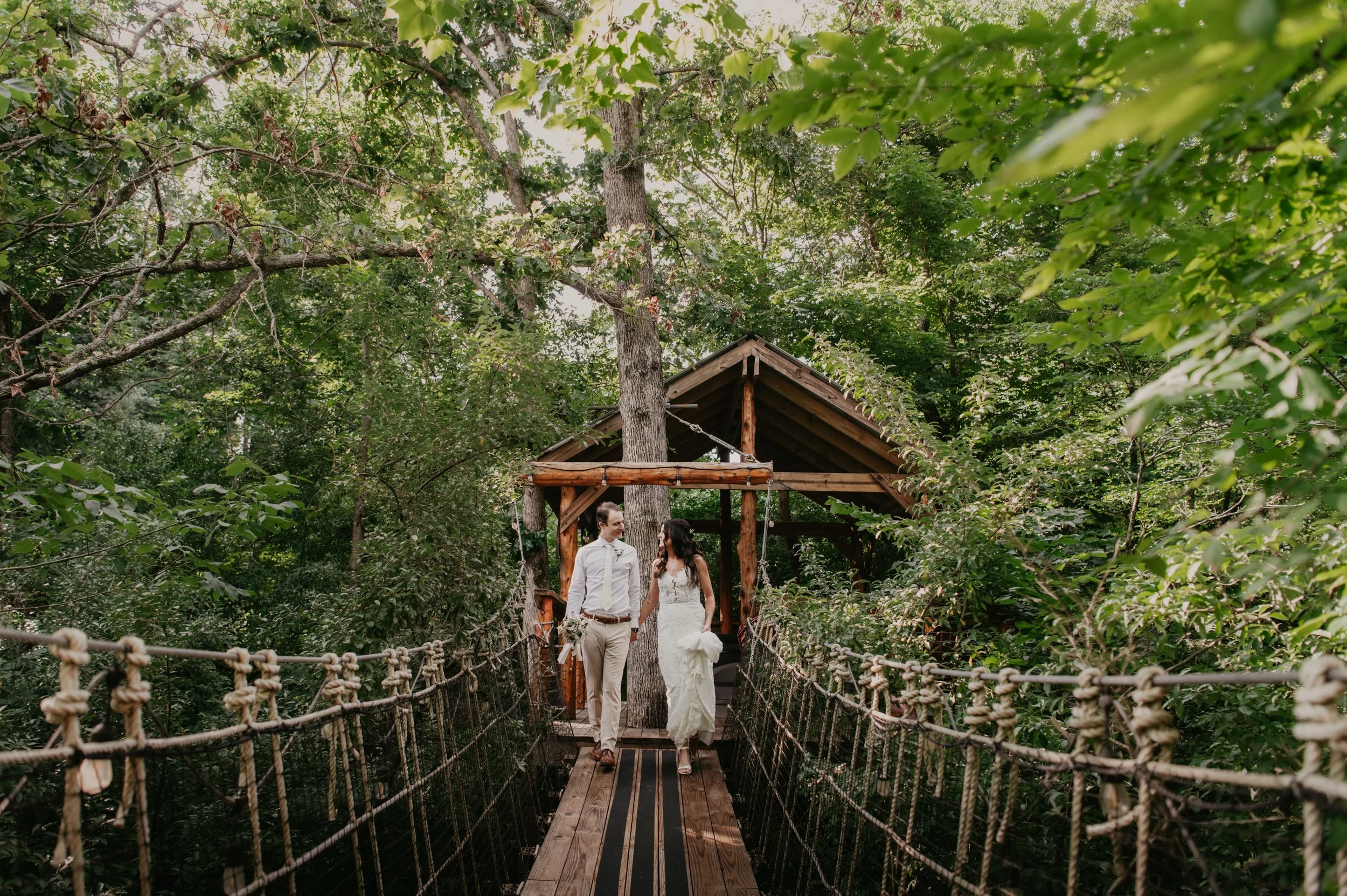 Garden of the Gods Micro Wedding &amp; Treehouse Cabin Getaway in Southern Illinois