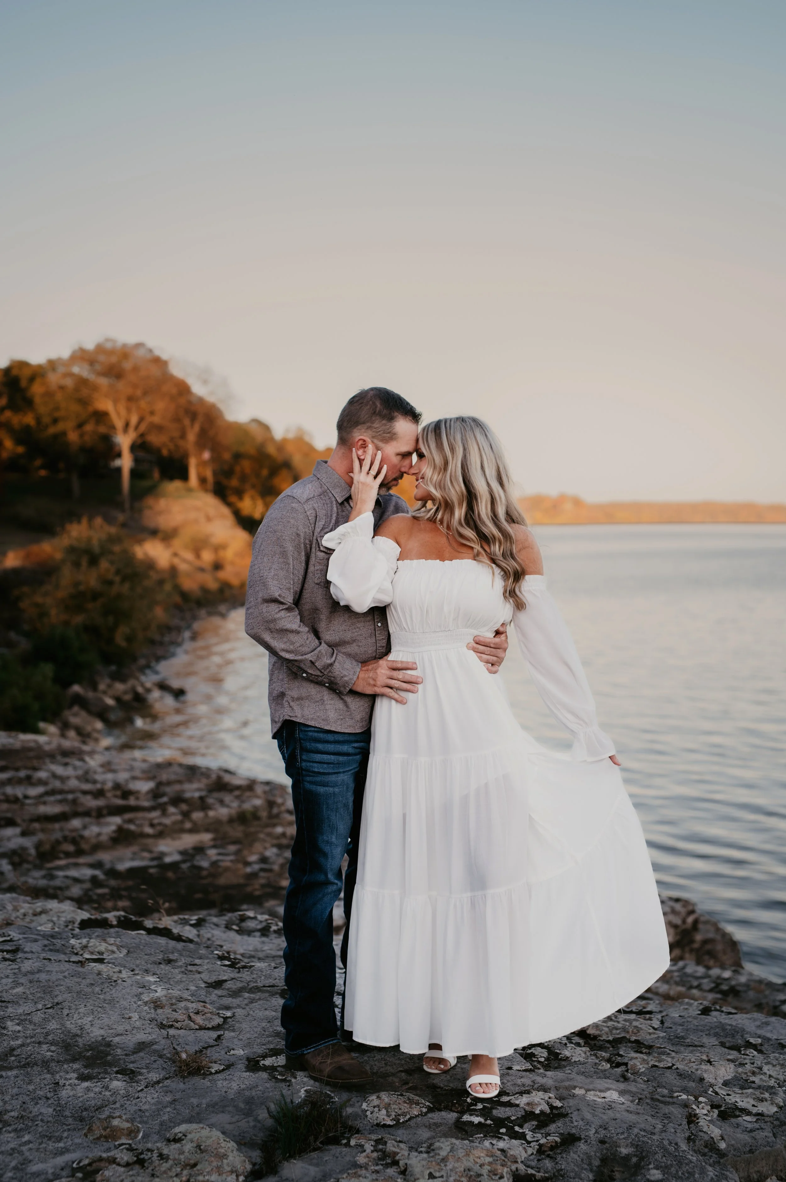 Southern Illinois elopement, Shawnee National Forest, garden of the Gods wedding,  adventure elopement, Shawnee National Forest Wedding, Illinois Elopement, Elope Illinois, where to get married in Illinois, Elope Shawnee, Cave in Rock, Ferne Clyffe, 