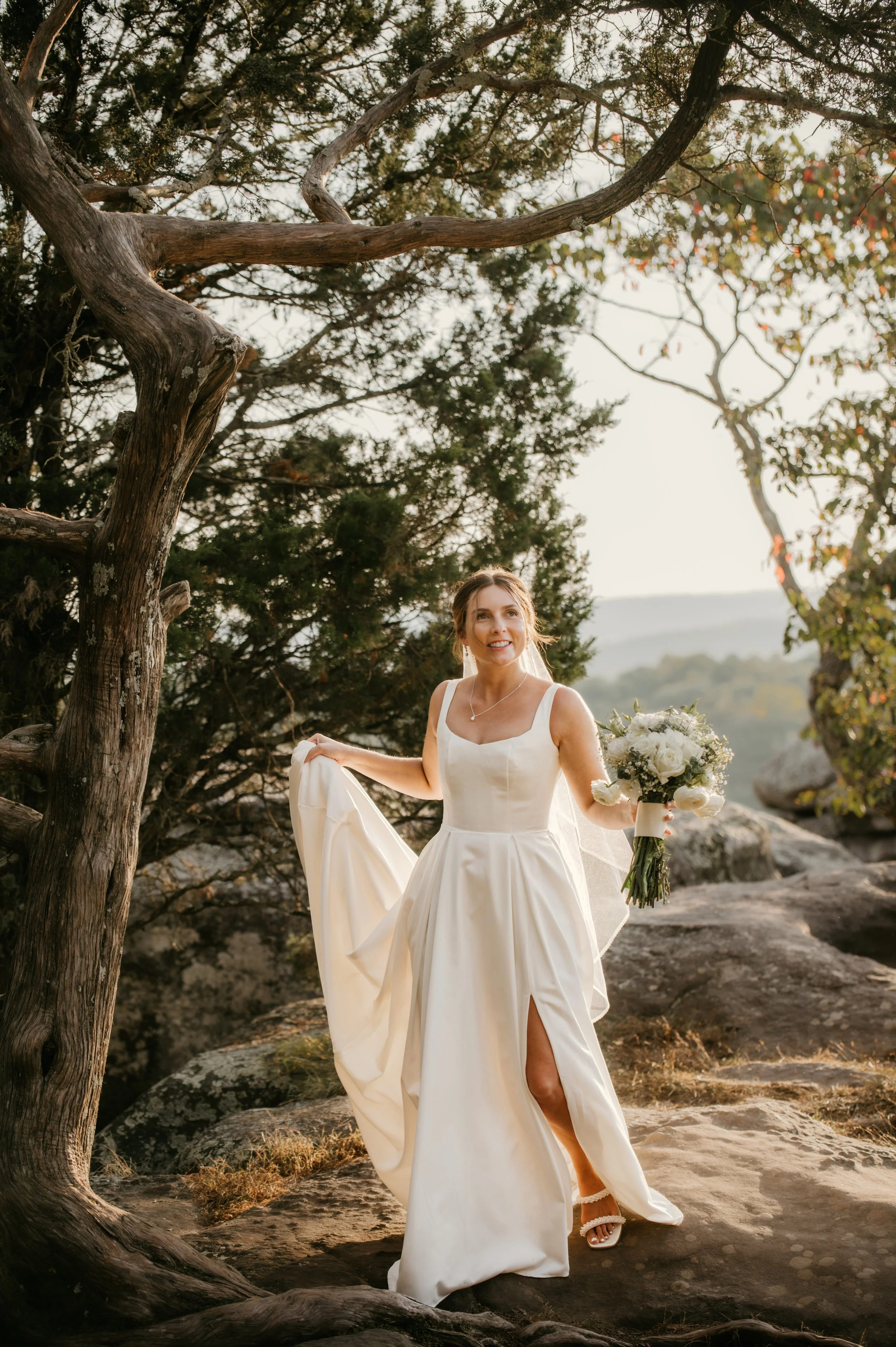 Southern Illinois elopement, Shawnee National Forest, garden of the Gods wedding,  adventure elopement, Shawnee National Forest Wedding, Illinois Elopement, Elope Illinois, where to get married in Illinois, Elope Shawnee, Cave in Rock, Ferne Clyffe, 