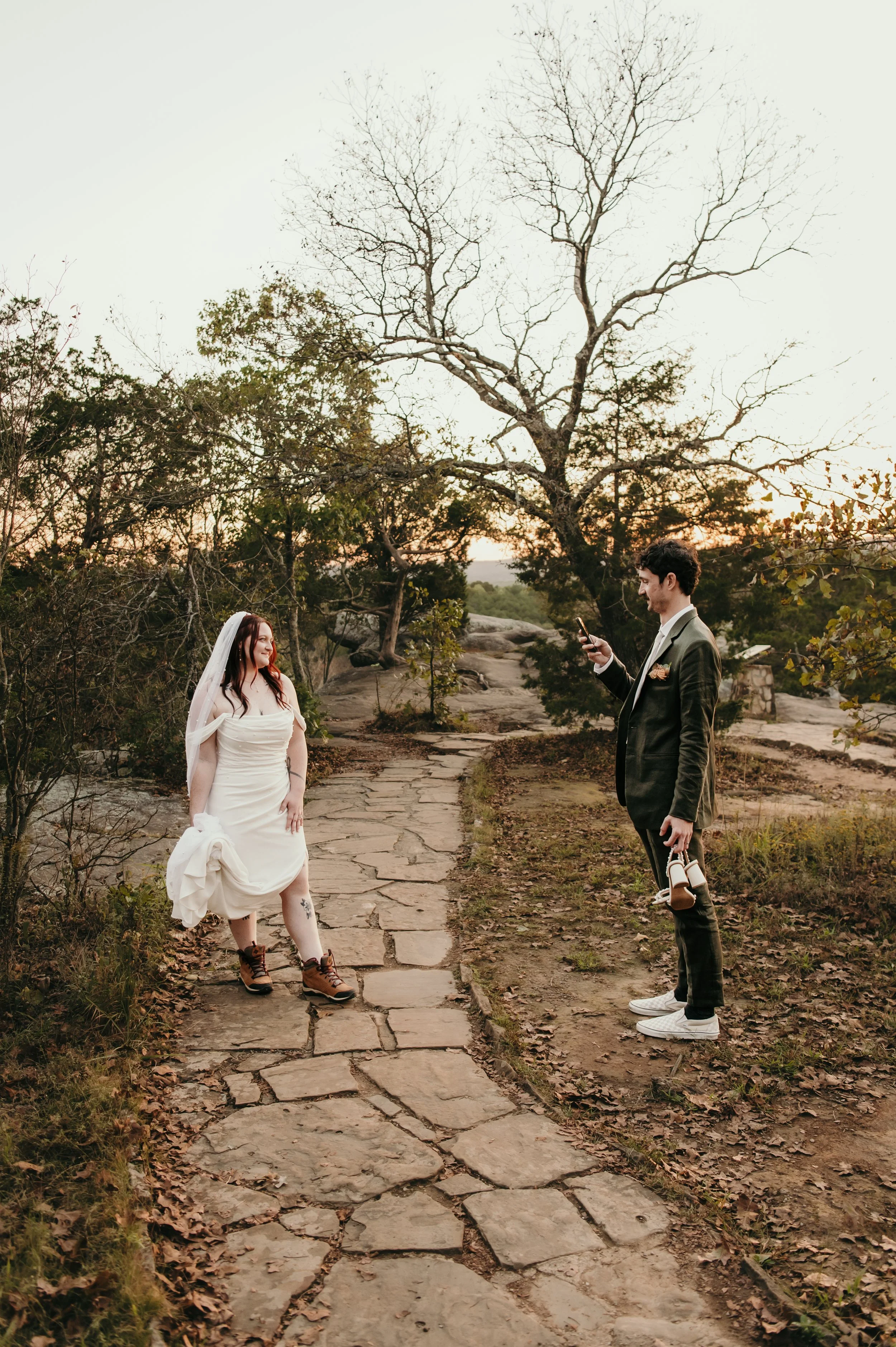 Southern Illinois elopement, Shawnee National Forest, garden of the Gods wedding,  adventure elopement, Shawnee National Forest Wedding, Illinois Elopement, Elope Illinois, where to get married in Illinois, Elope Shawnee, Cave in Rock, Ferne Clyffe, 