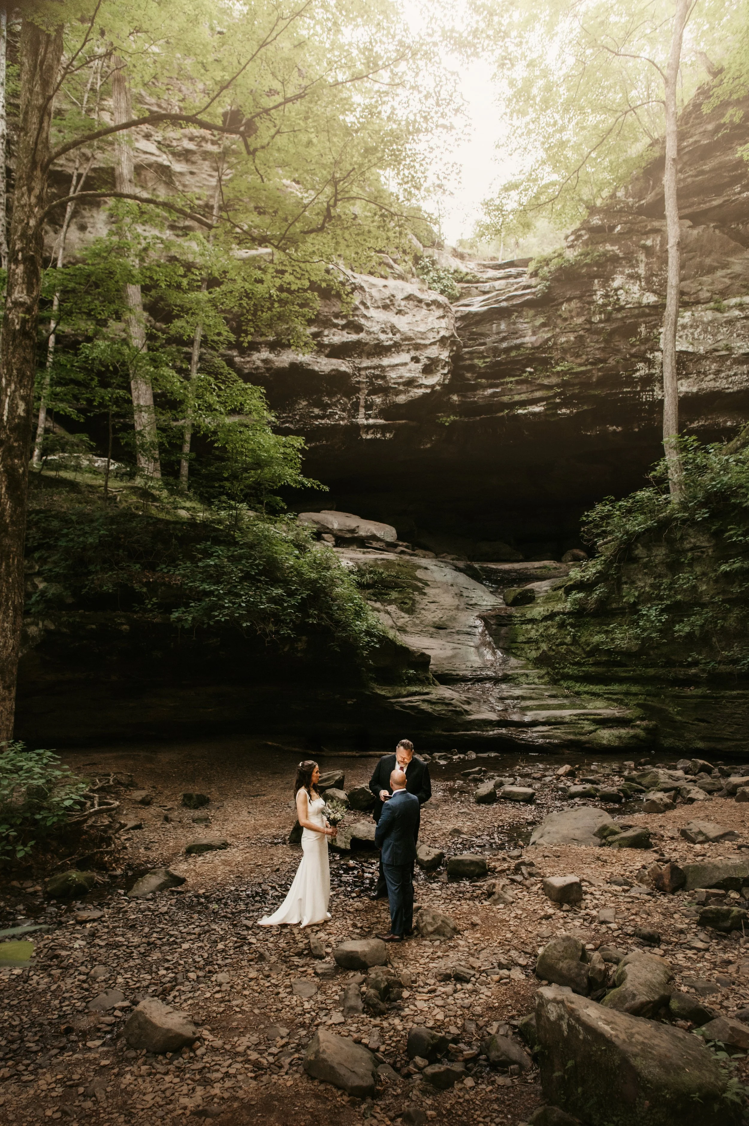 Southern Illinois elopement, Shawnee National Forest, garden of the Gods wedding,  adventure elopement, Shawnee National Forest Wedding, Illinois Elopement, Elope Illinois, where to get married in Illinois, Elope Shawnee, Cave in Rock, Ferne Clyffe, 
