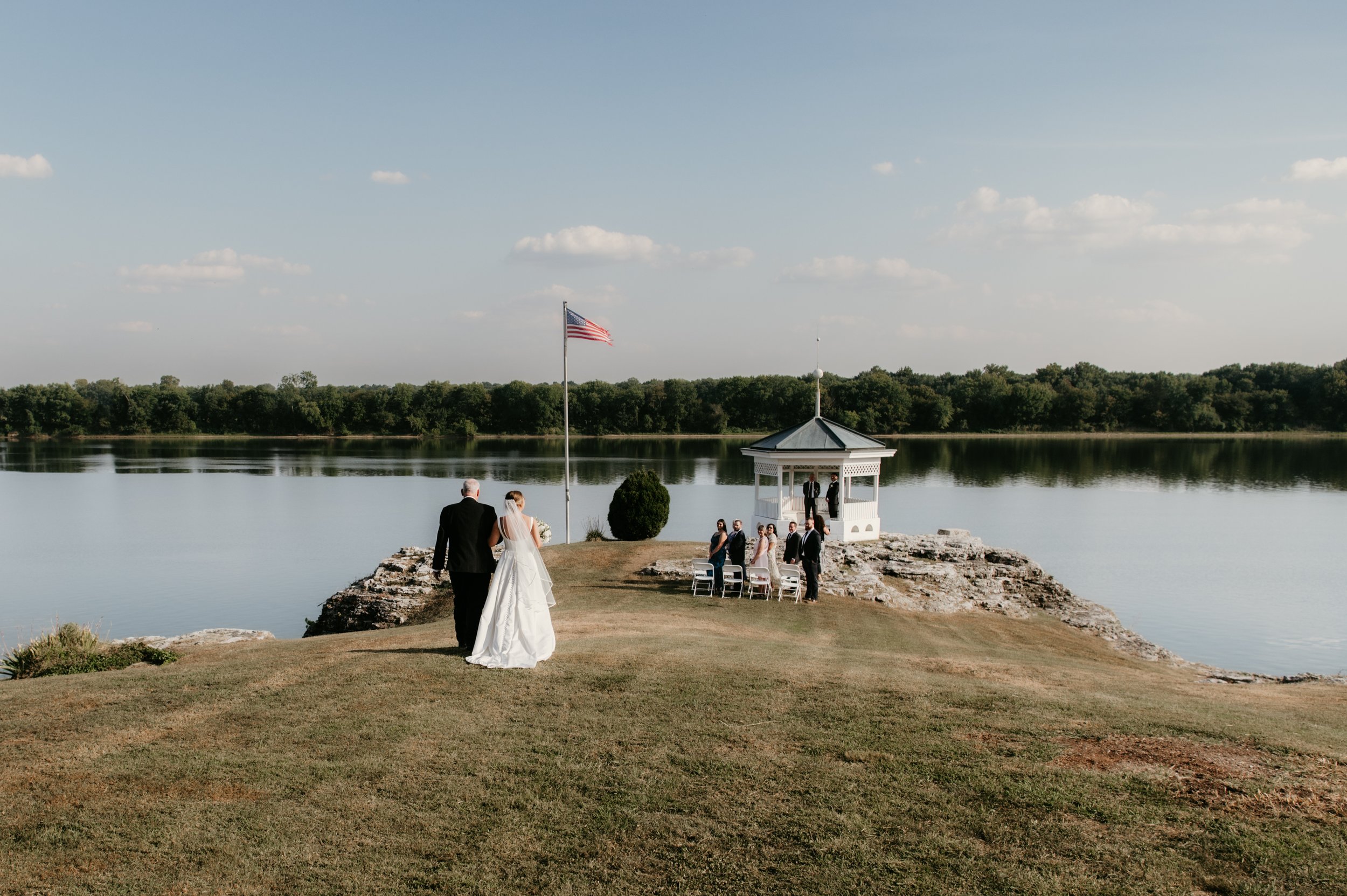 Southern Illinois elopement, Shawnee National Forest, garden of the Gods wedding,  adventure elopement, Shawnee National Forest Wedding, Illinois Elopement, Elope Illinois, where to get married in Illinois, Elope Shawnee, Cave in Rock, Ferne Clyffe, 