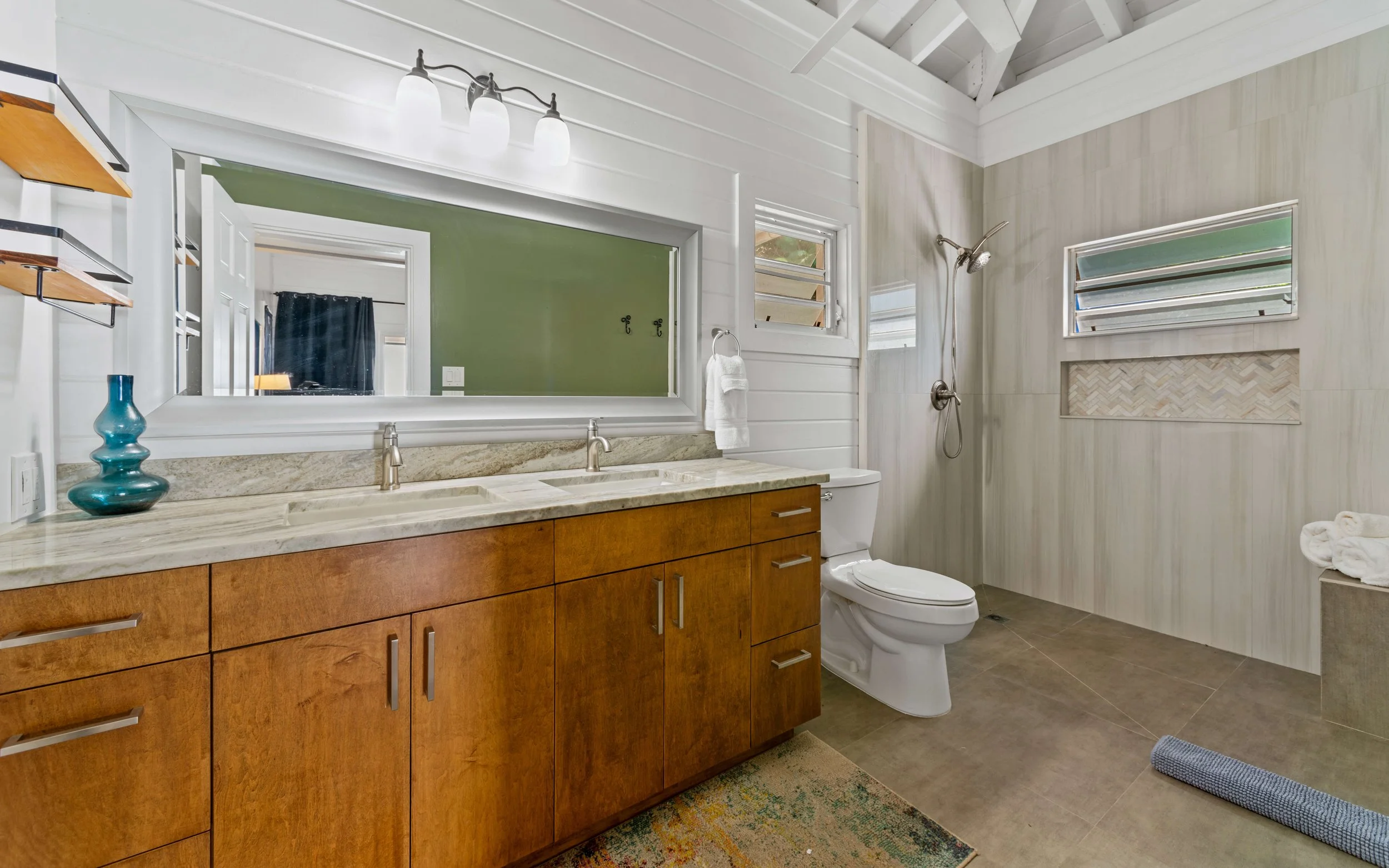 Suite One En-Suite Bath