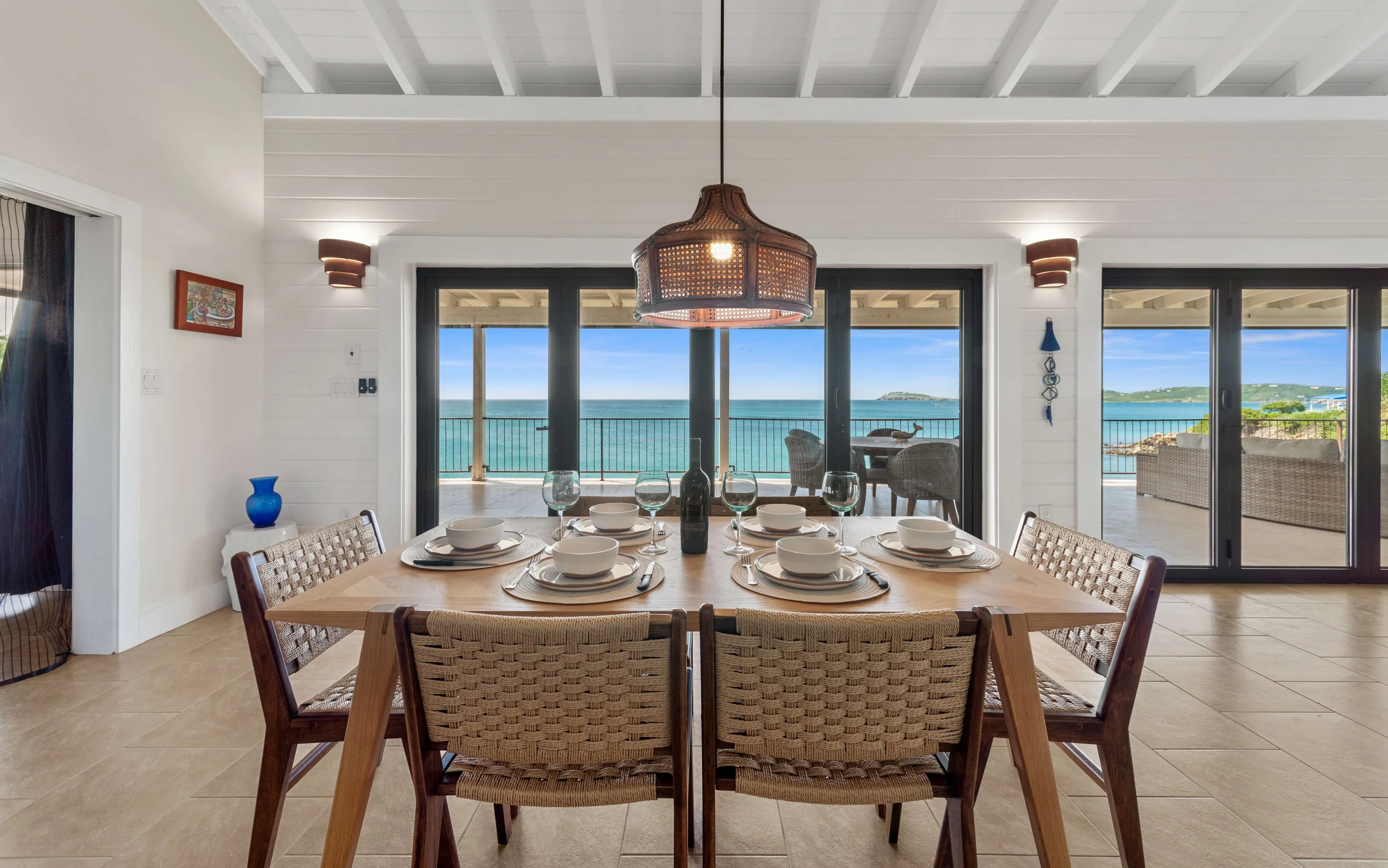 Dining room Ocean VIew.jpg