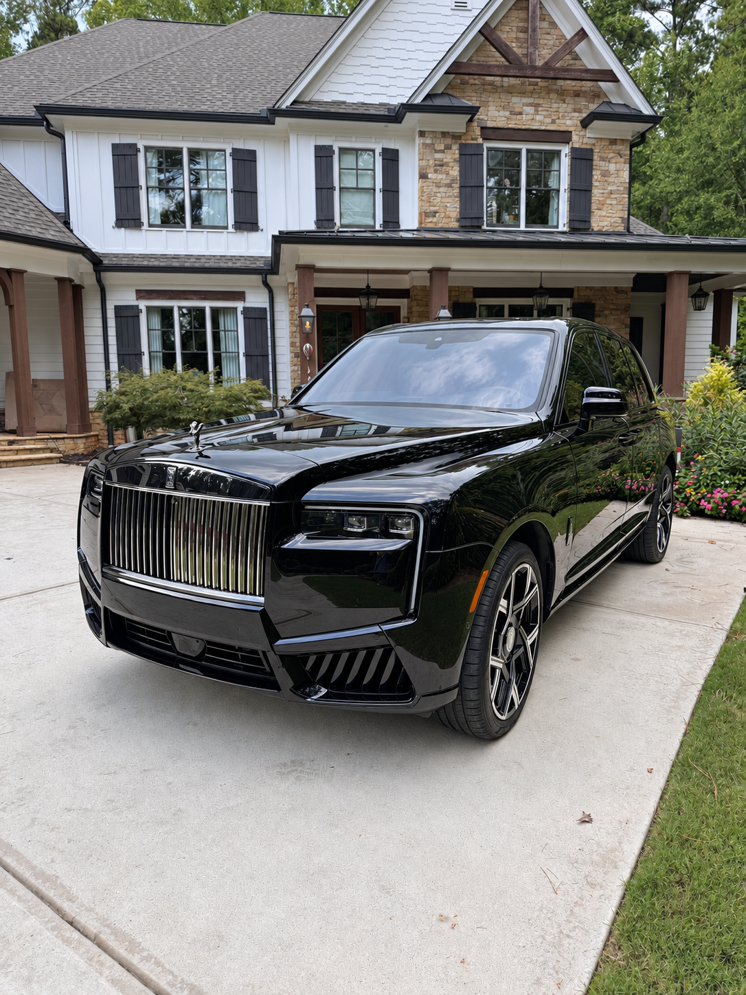 01-cullinan-front-edited.png