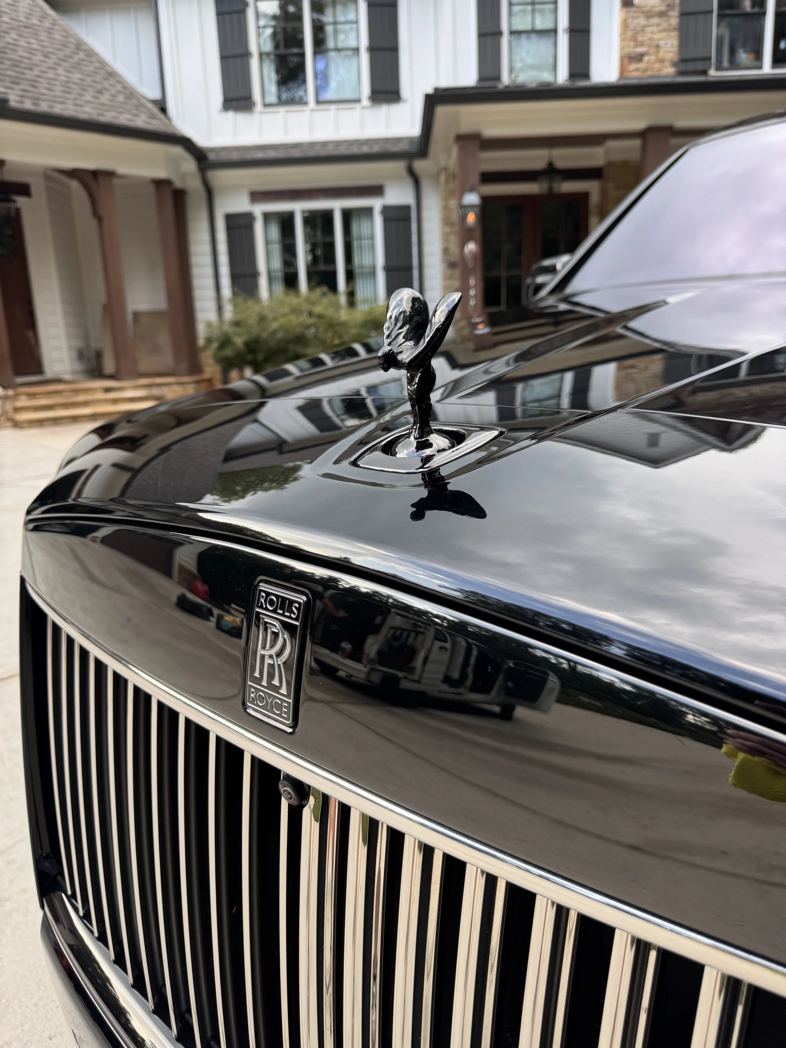 06-hood-ornament.jpg