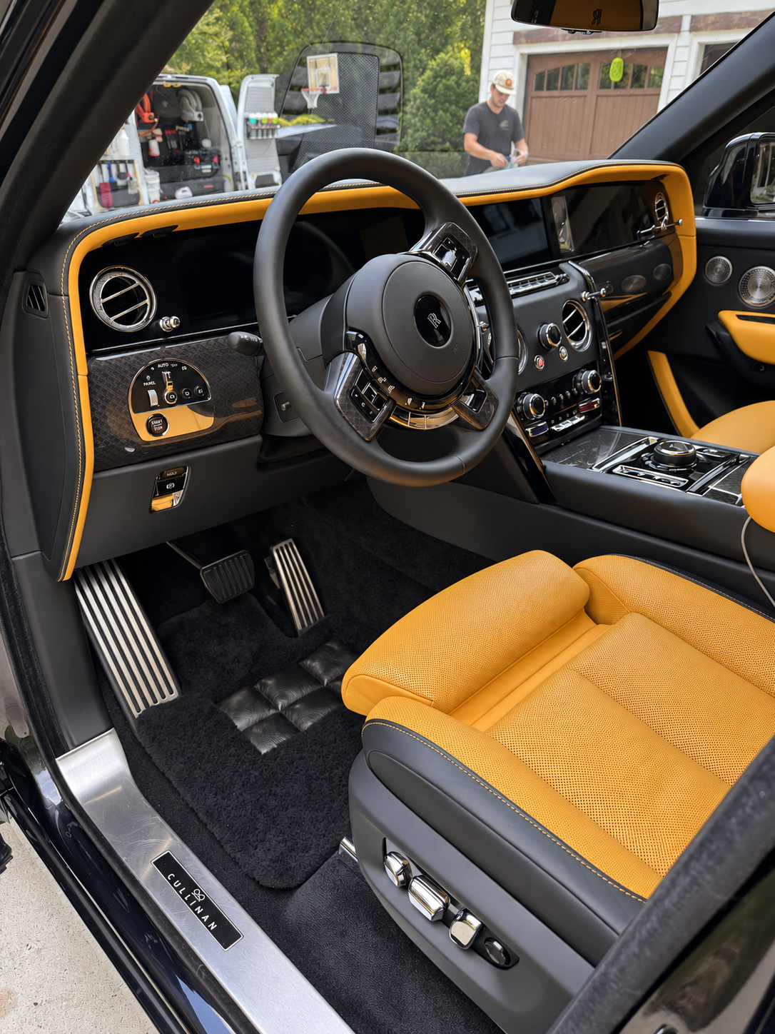 02-cockpit-edited.png
