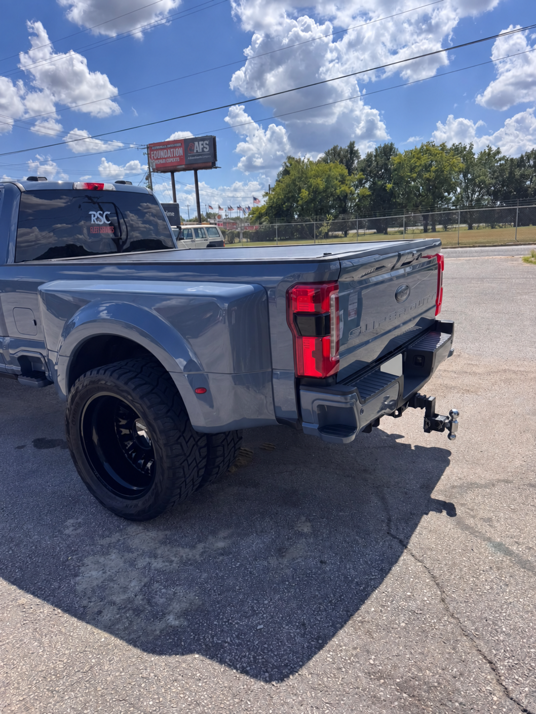 05-f350-rear-hitch-plate-removed.png