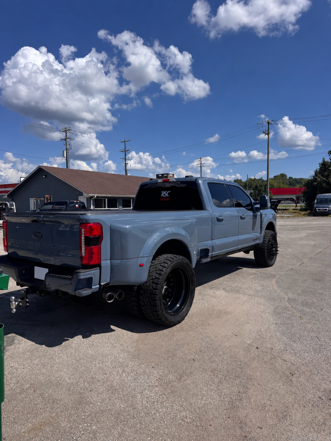 04-f350-rear-side-plate-removed.png