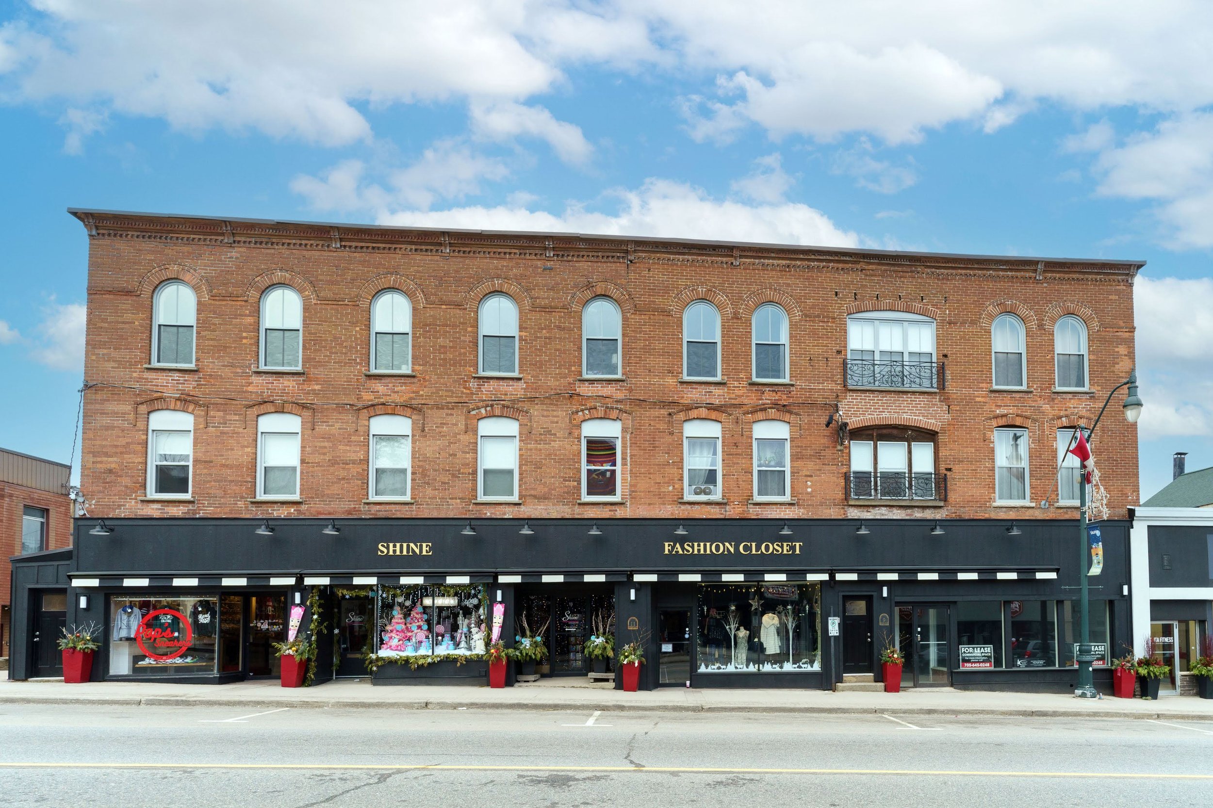 Nestled proudly on the lively main street of our charming town, this commercial retail space welcomes entrepreneurs with its coveted location. The inviting storefront, adorned with large display windows, captures the essence of small-town charm. Its