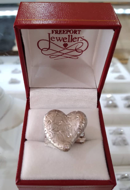 Screenshot 2024-01-24 122521.png