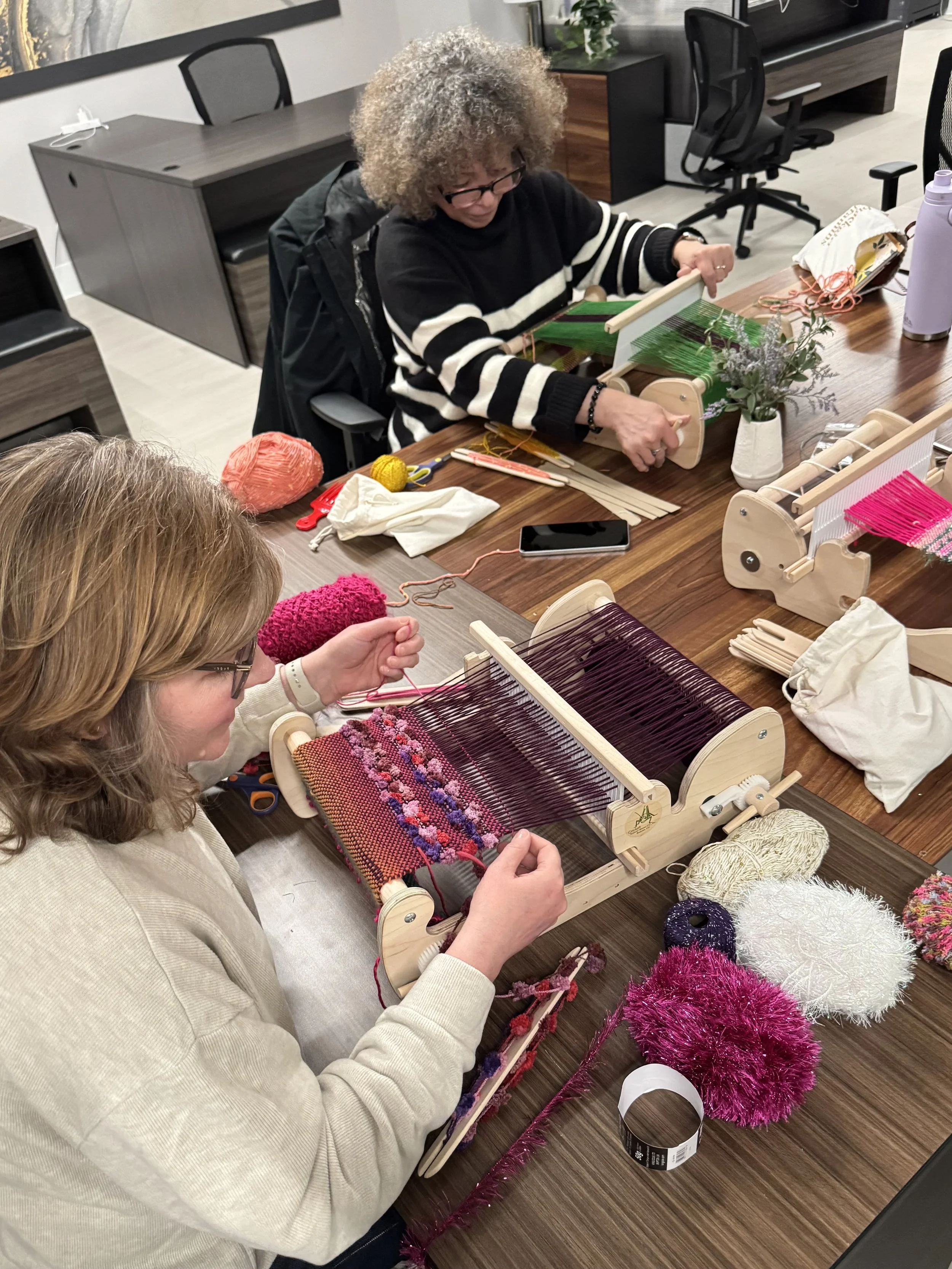 "Introduction to Rigid Heddle Weaving" at Beyond Yarn in Union, New Jersey 