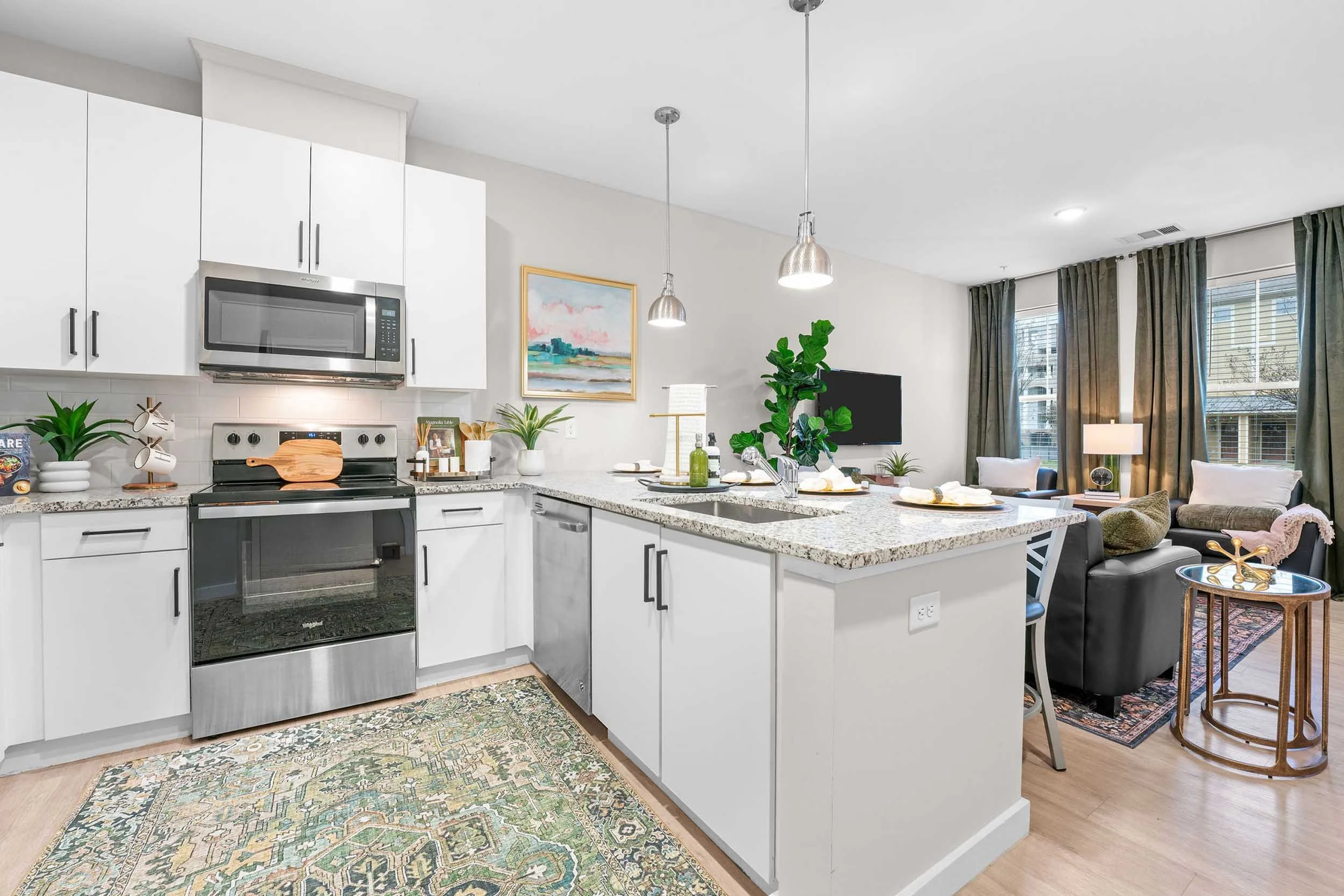 My House on 13th | Kitchen