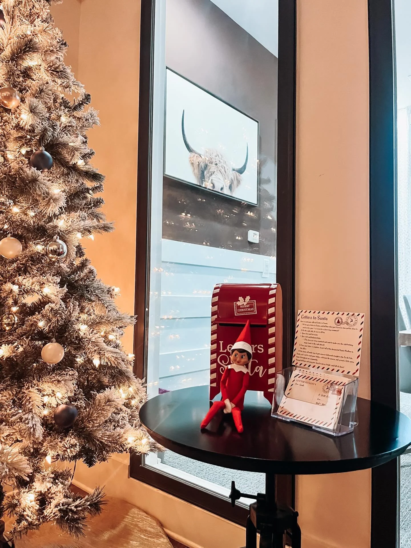 The countdown to Christmas starts NOW! 🎅🏼 Residents&mdash;our Elf brought Santa&rsquo;s mailbox! Stop by the Office to write a letter to Santa and maybe your holiday wish will come true!