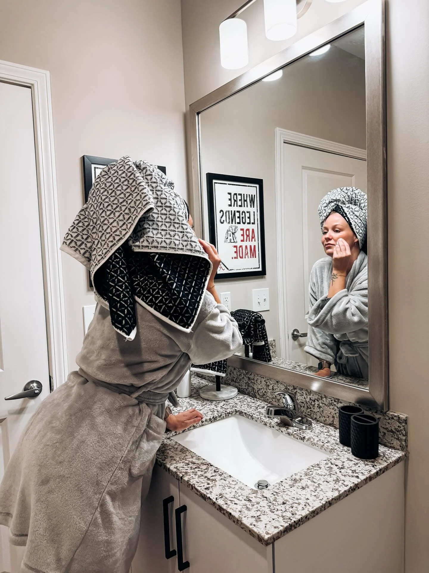 Getting game day ready at My House on 13th never felt so good🏈🐘

Limited Spots left for Fall 2026 - lock yours in and DM us for more information✨