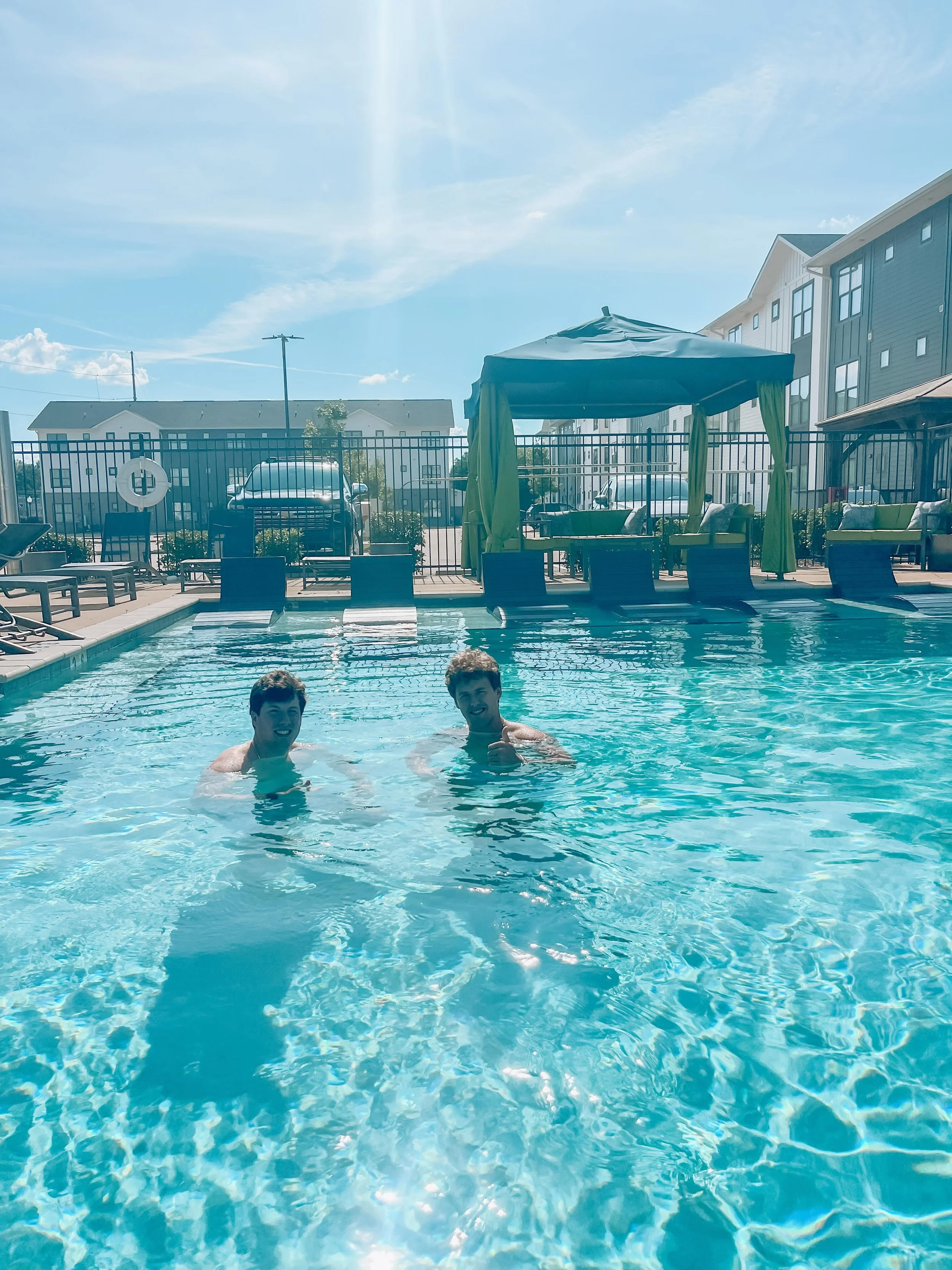 Pool days are better with your roommate! ☀️

Our residents are making the most of summer at My House on 13th!🍉🕶️