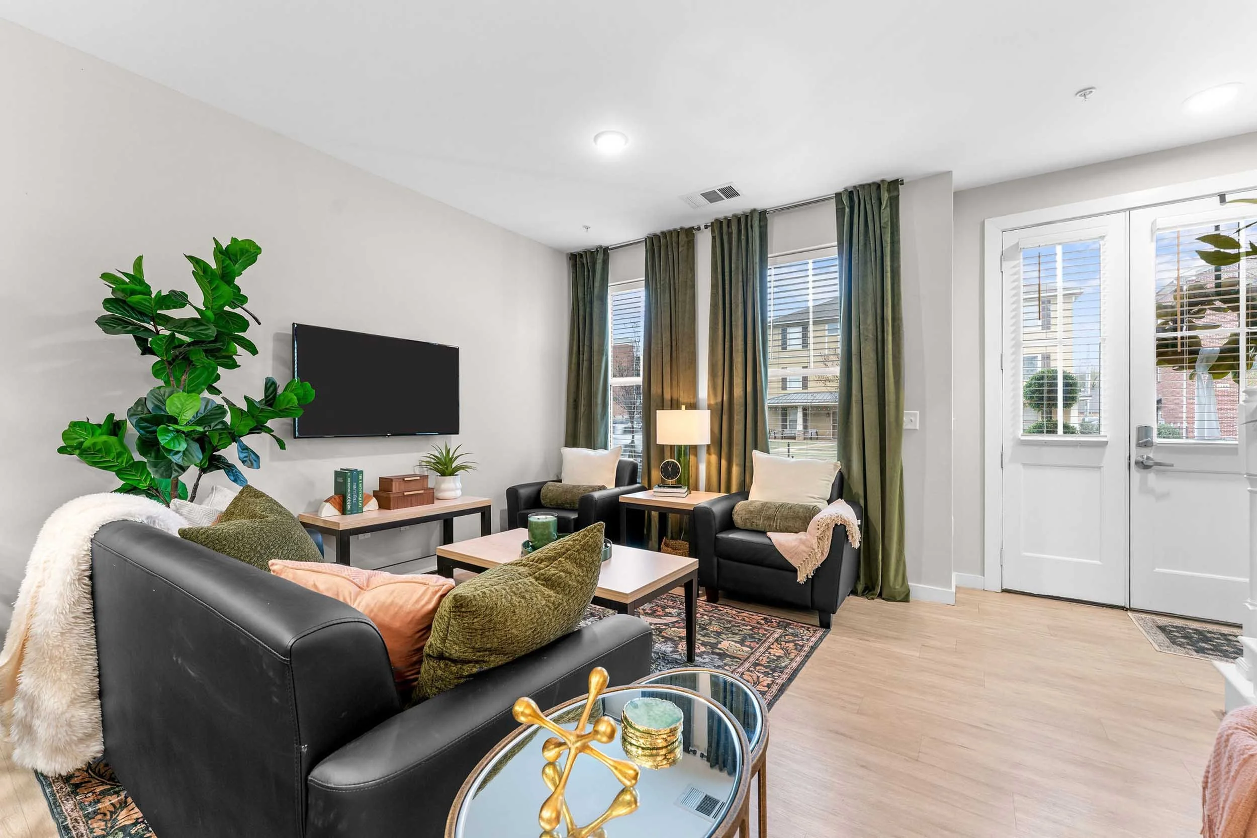 My House on 13th | Living Room