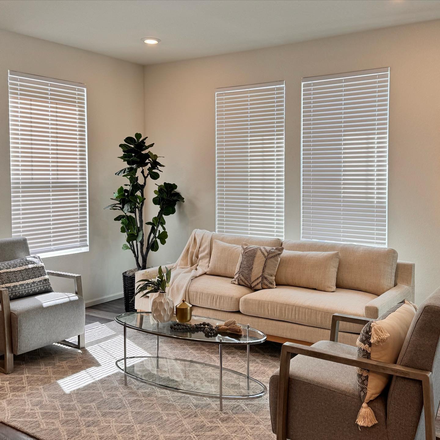 Home feels so much more like home when you have furniture to visualize the space! Try home staging to help sell your property faster, and for over asking.

Help your listing stand out with the help of Living Well Design&rsquo;s magic. 

#homestaging 