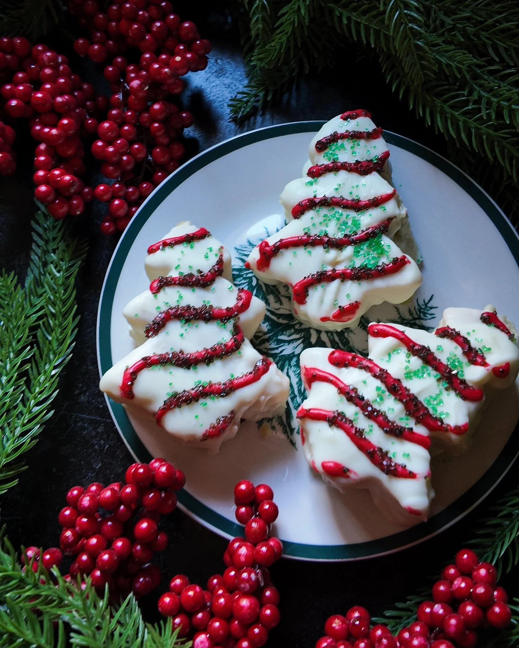 Homemade Little Debbie Christmas Tree Cakes