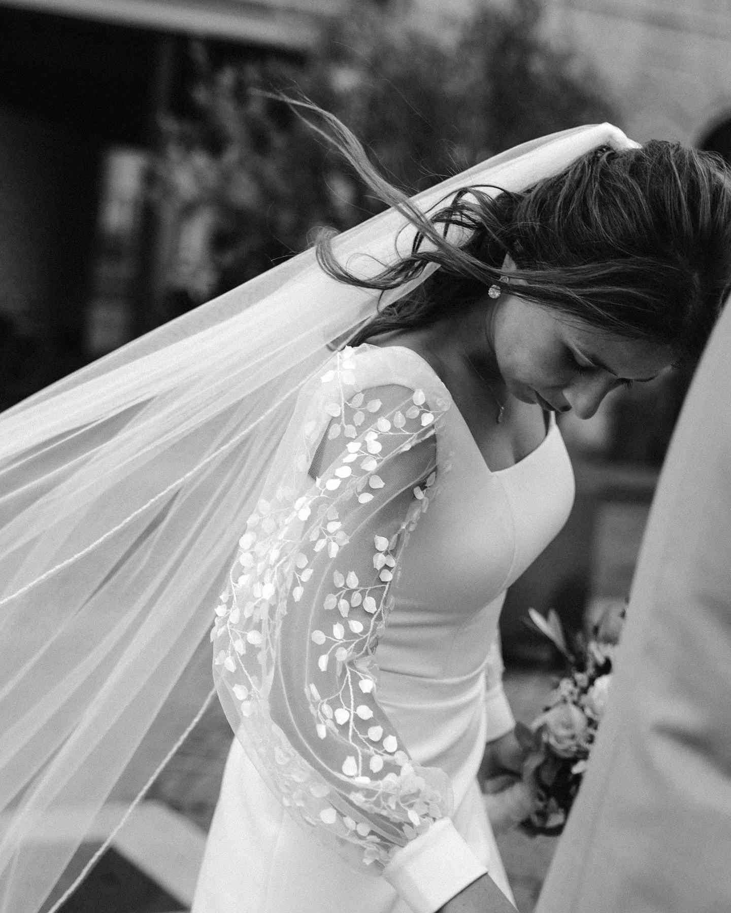 &bull; de dag van Stephen &amp; Maril&egrave;ne

Een dag waarop werd gelachen, geproost en geknuffeld. Waar liefde en geloof centraal stonden. Waar tranen rolden van blijdschap, maar ook van gemis. Waar de zon scheen en de regen neerdaalde. Een dag w