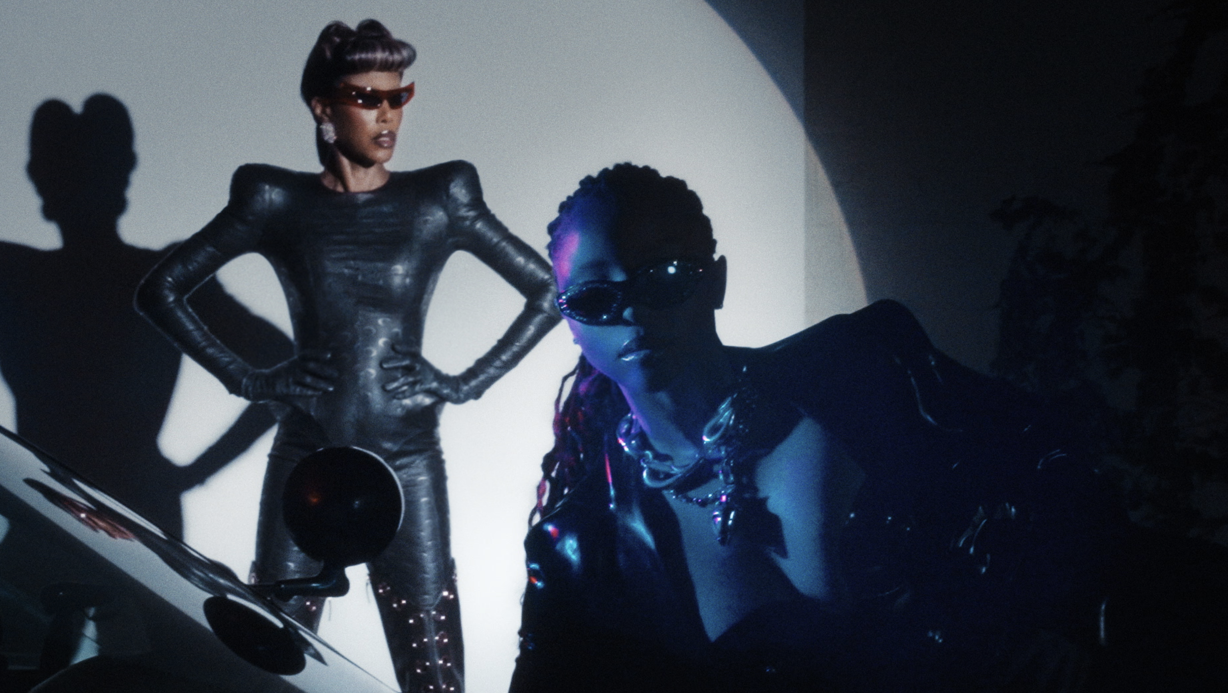 HONEY DIJON X CHLOE NITELIFE