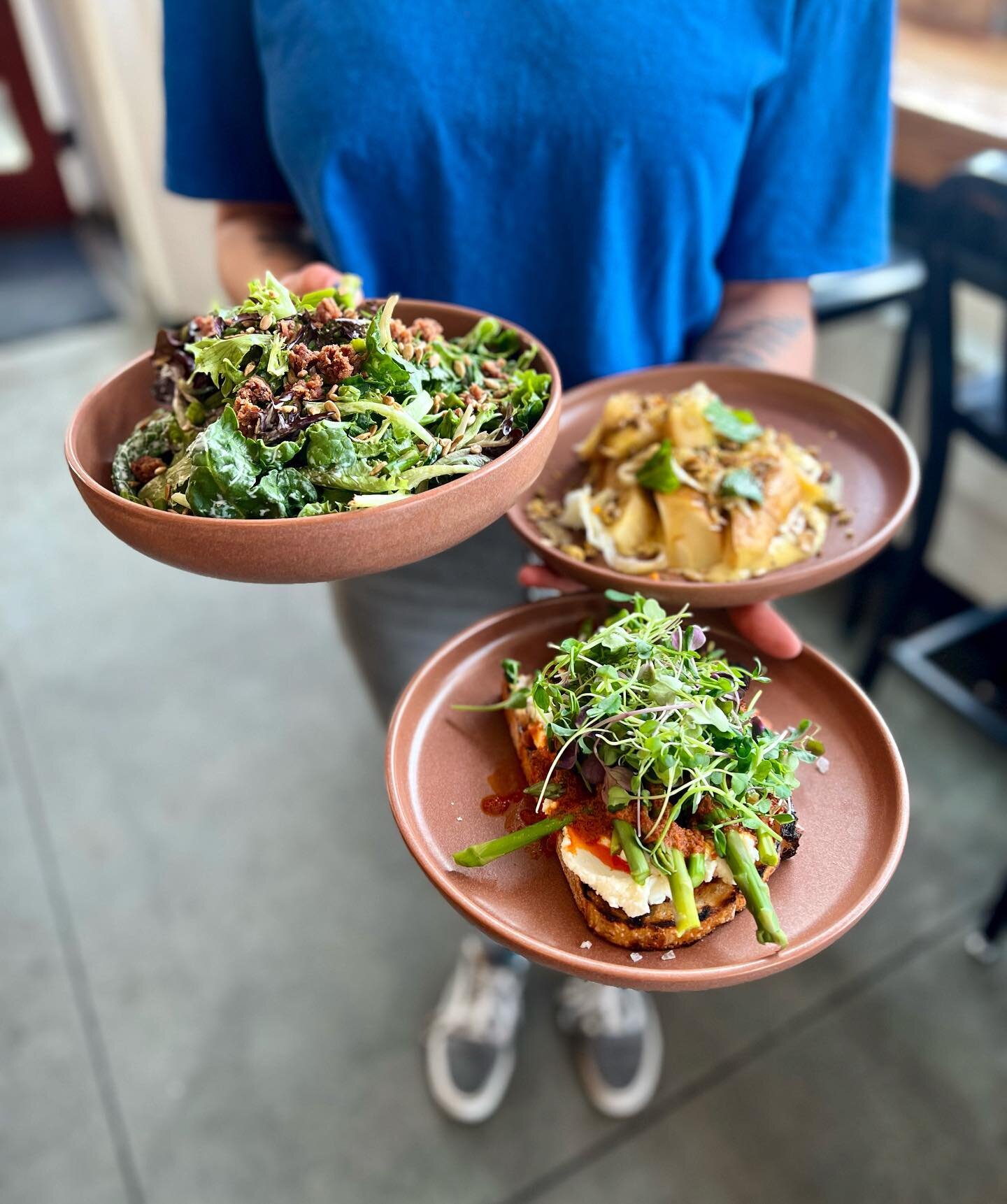 New delicious dishes starting TONIGHT! Spring Tartine, Braised Parsnips, and a Bacon-Ranch Salad 🤭 Come say hey and try these Spring-inspired plates! Served daily from 4pm-9pm 🫡