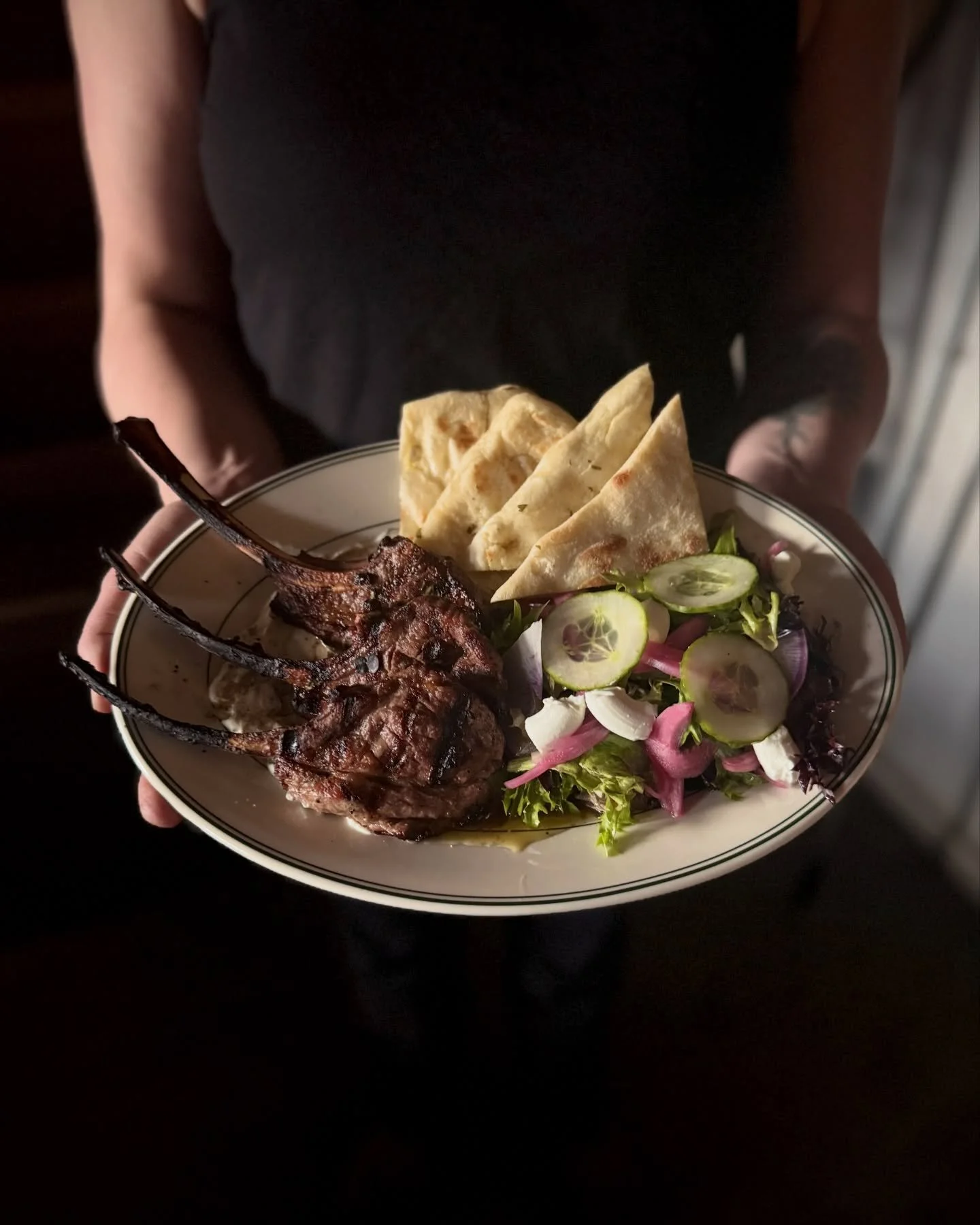New for Supper: Chimichurri Lamb 🌿
Three grilled Oregon lamb chops with garlicky yogurt, a green salad with pickled onions and goat cheese, house-made naan, and chimichurri.

Served nightly, 4&ndash;9pm.

See you at the Corner!