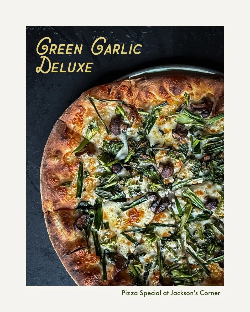 A fresh veggie pie for Spring 🌿
Roasted purple broccoli sprouts and green garlic from @groundworkorganics with cremini mushrooms on a garlic oil and mozzarella base. 

4-9pm daily

💛 See you at The Corner!
