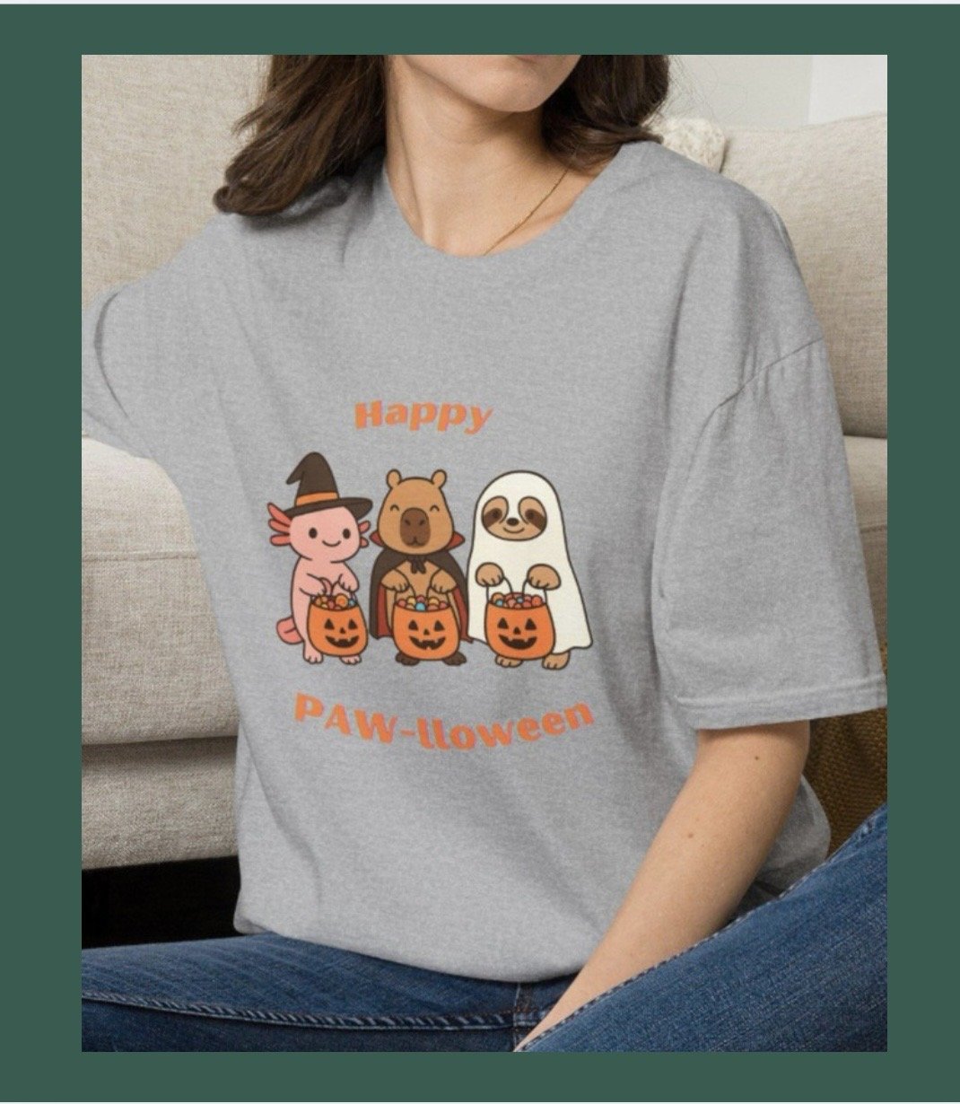 Happy Paw-lloween Cute Animal Trio T-Shirt | Halloween Pets, Pumpkins