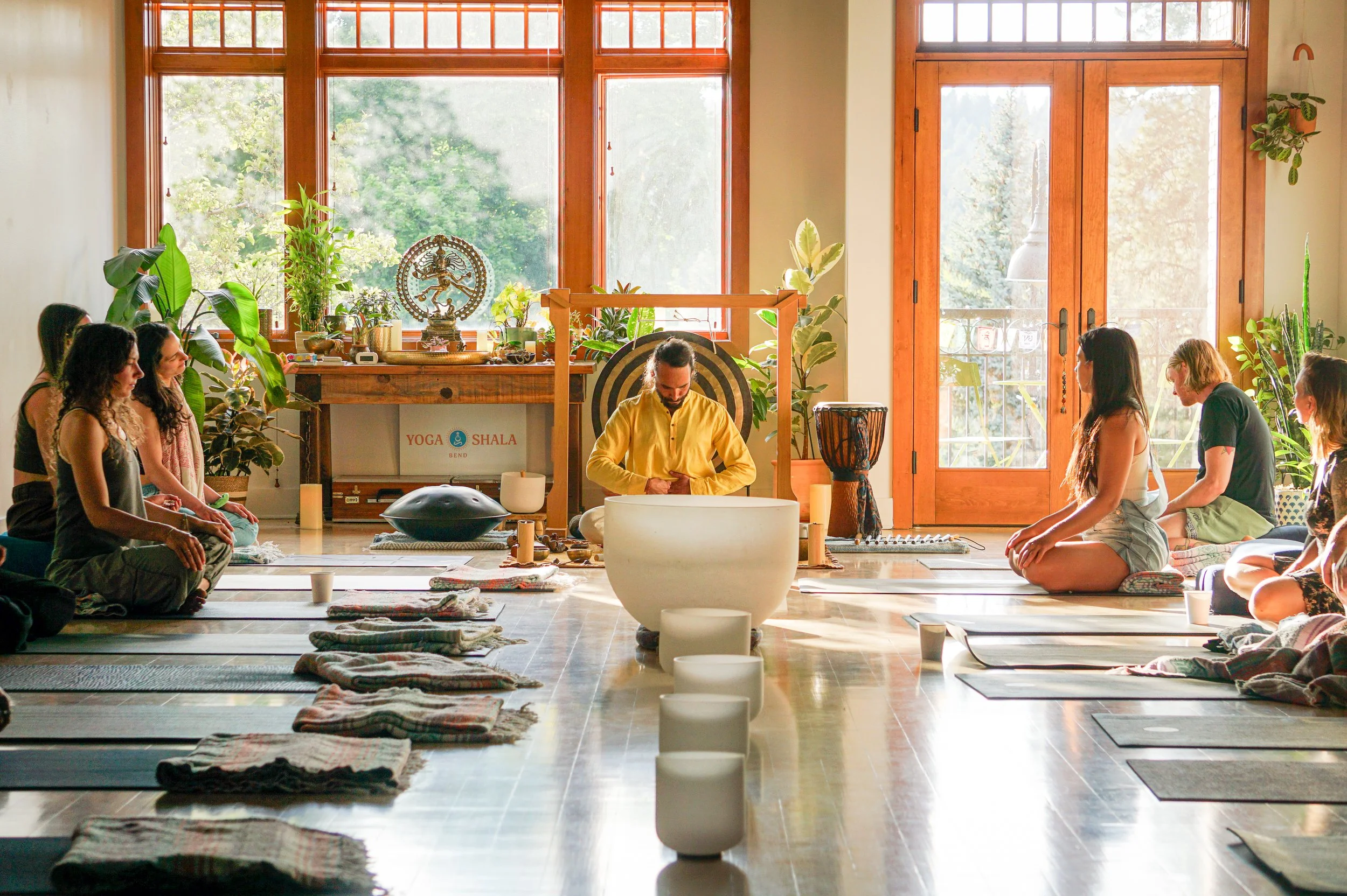 The Heart's Resonance: Cacao & Sound Bath Immersion