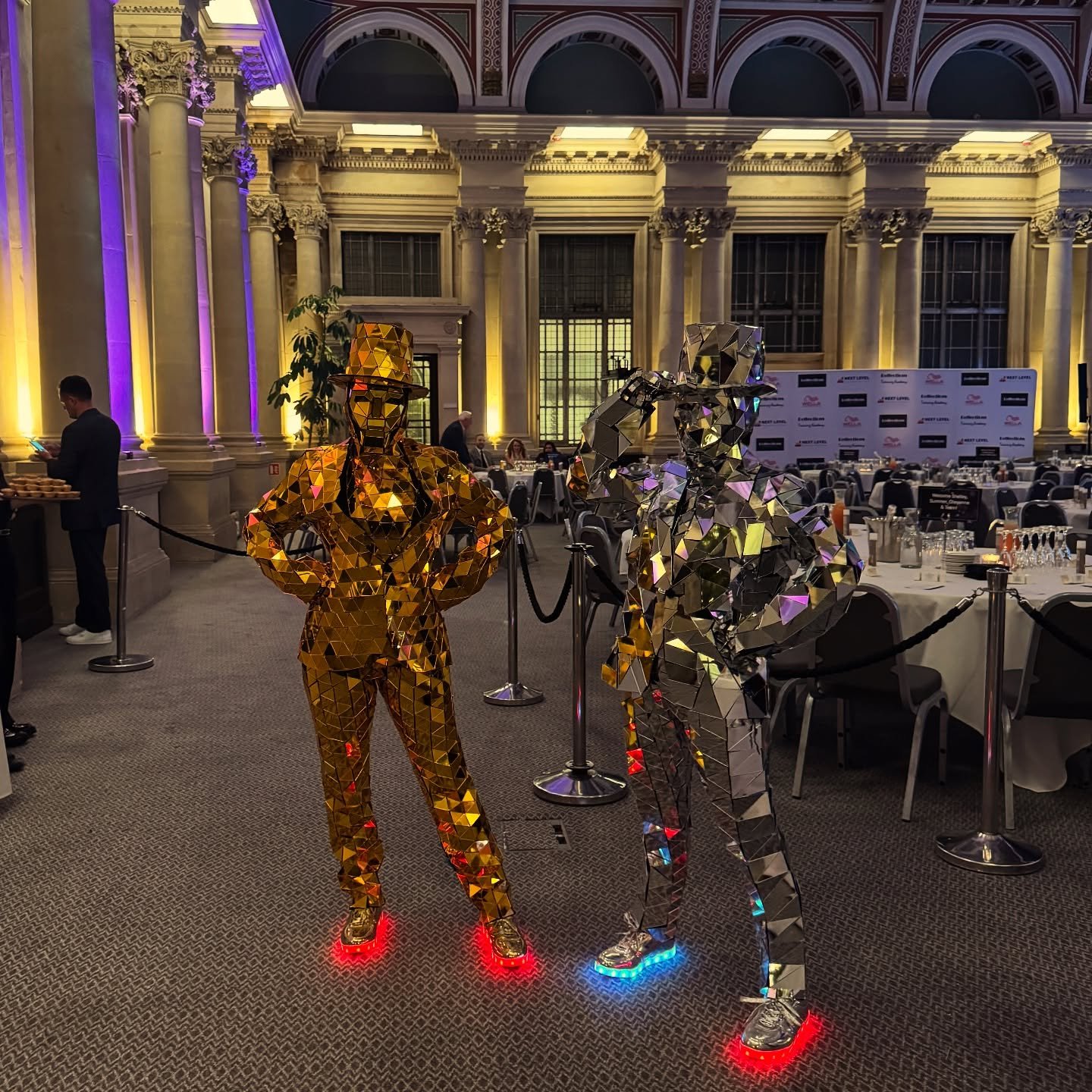 A night worth reflecting on 🕺🪩

💌 info@highvoltageevents.co.uk
🪩 www.highvoltageevents.co.uk