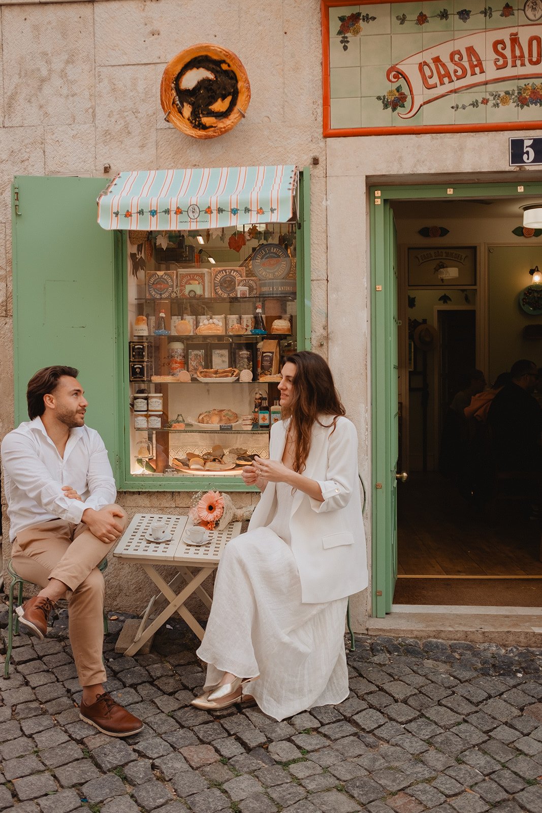 Cafe Elopement in Portugal, Elopement Photographer,2