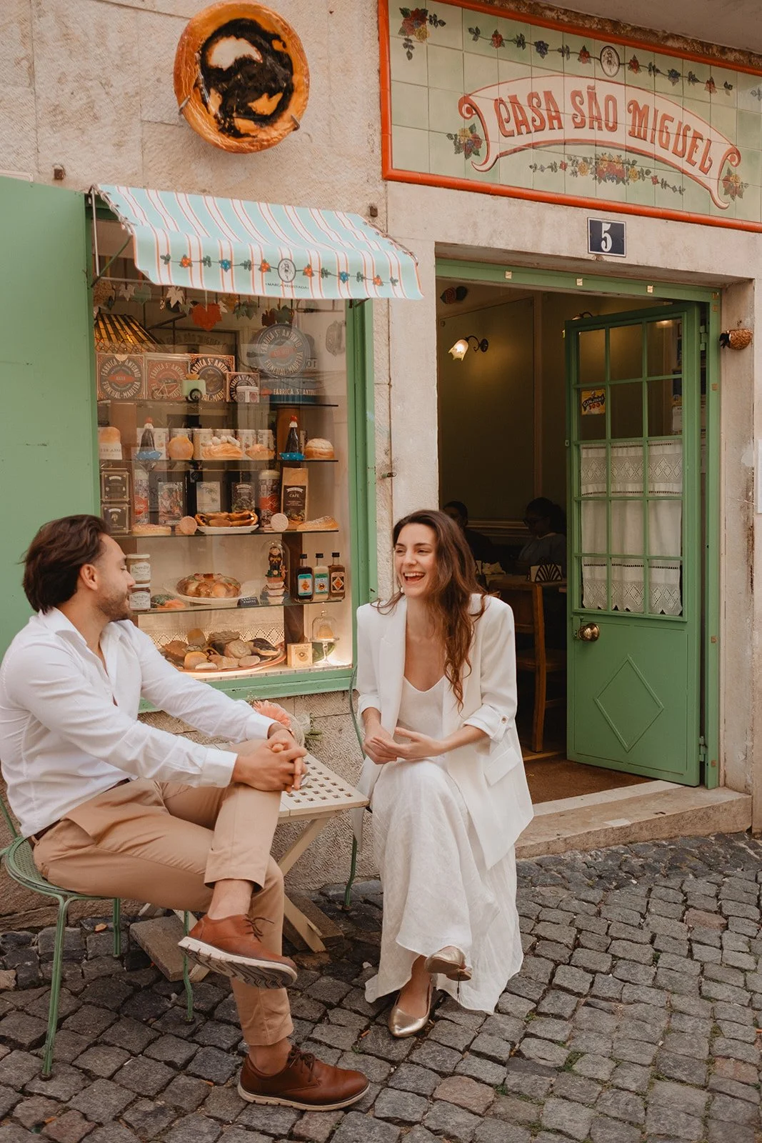 Cafe Elopement in Portugal, Elopement Photographer