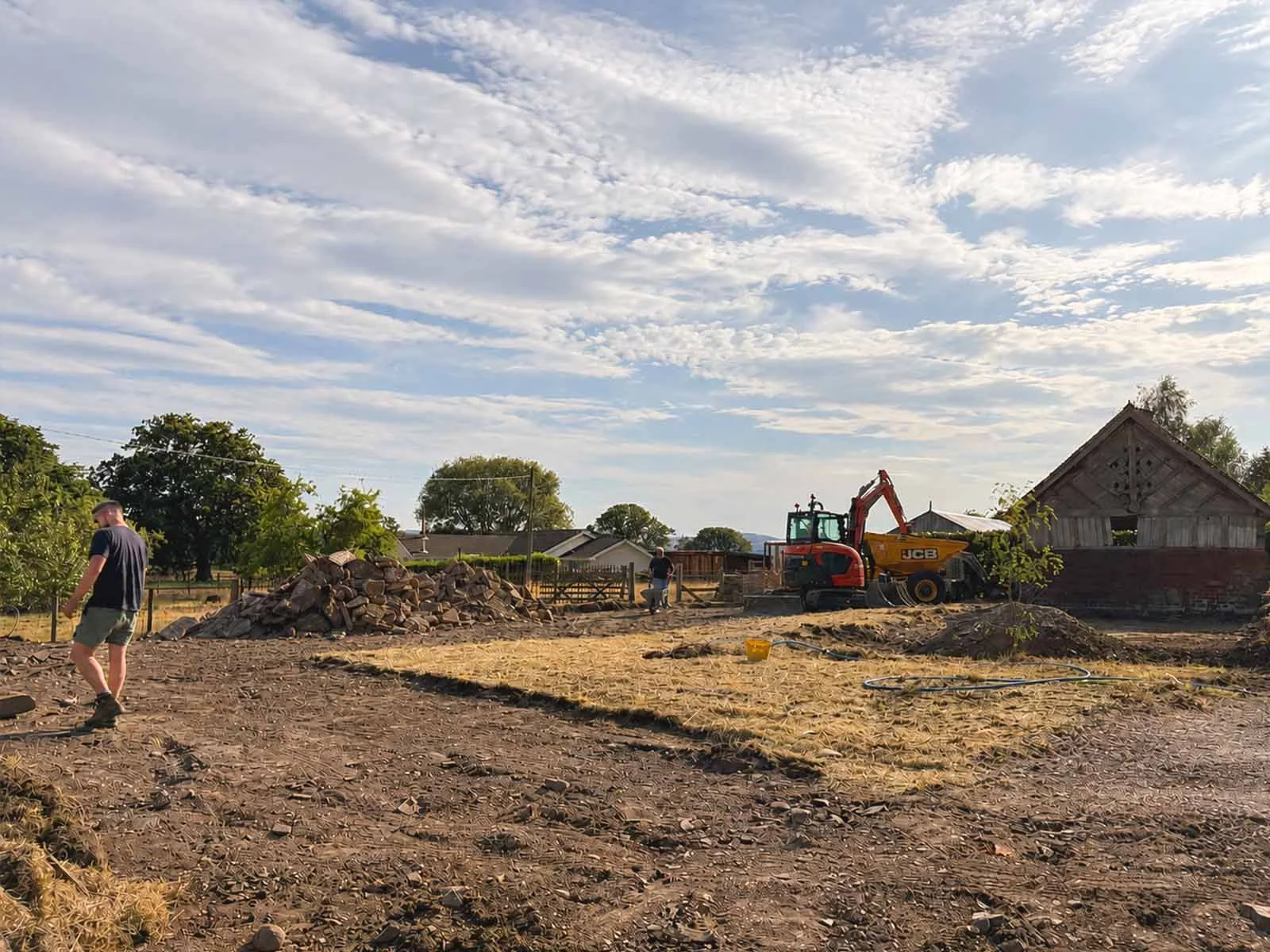 On Site: From Drawings to Reality