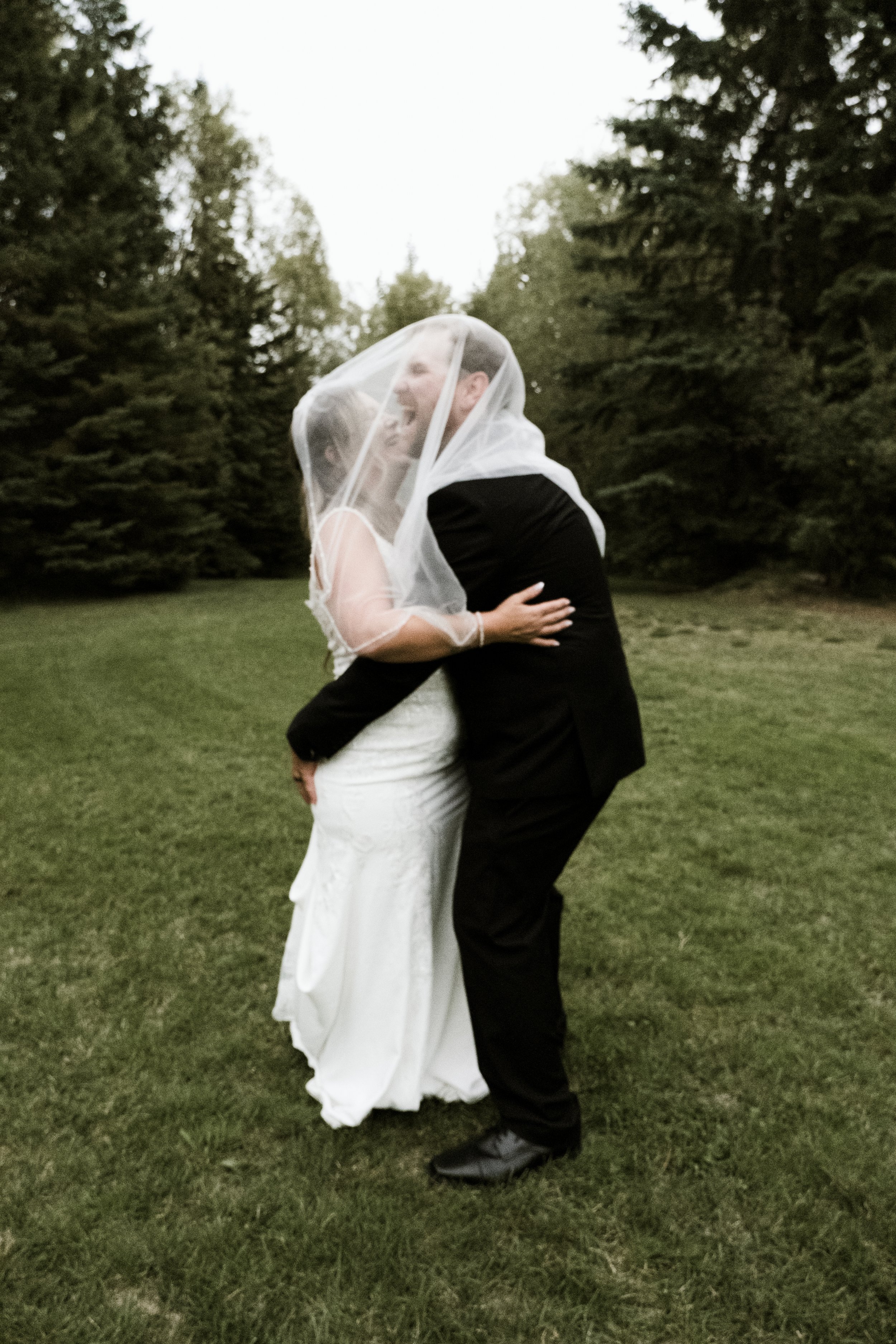 Jen&Tyler-601.jpg