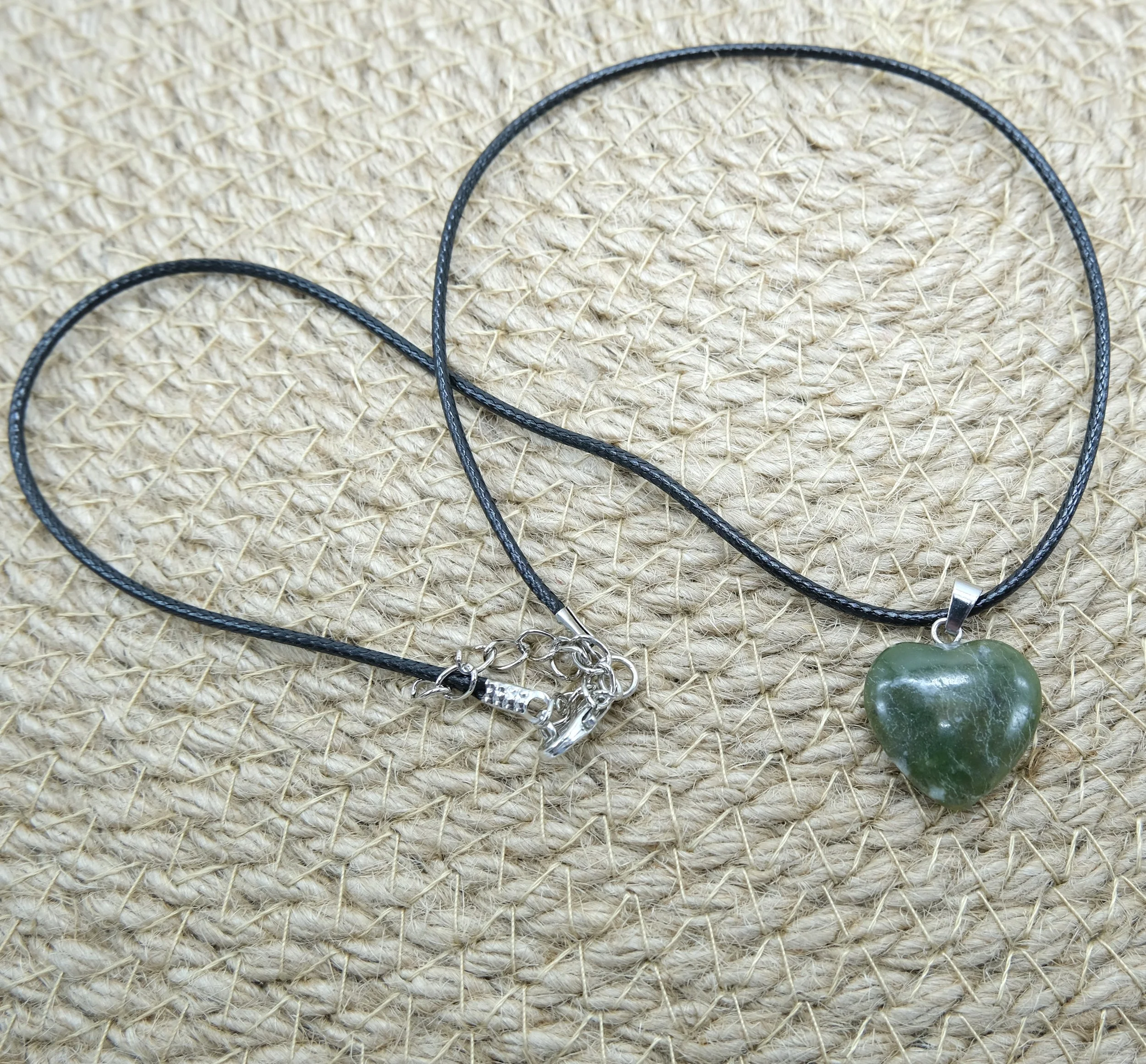 Green Nephrite Jade 20 mm heart cord necklace 1.JPG