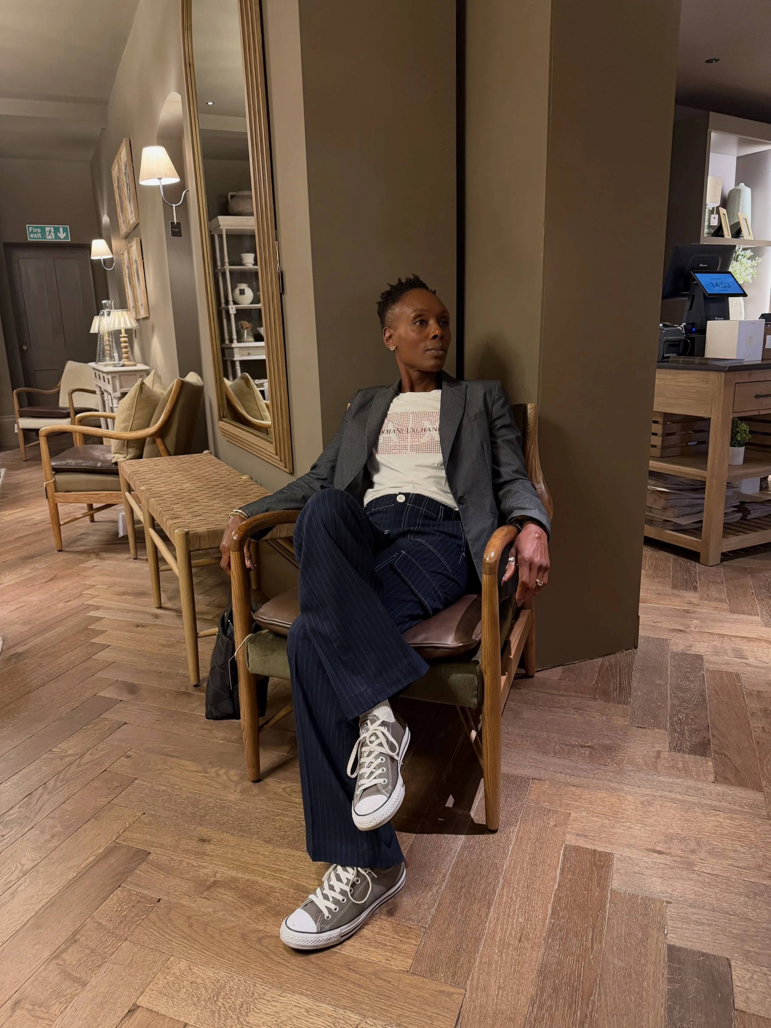 Ladies and gentlemen&hellip;

My mum. The icon. 🙋🏽&zwj;♀️