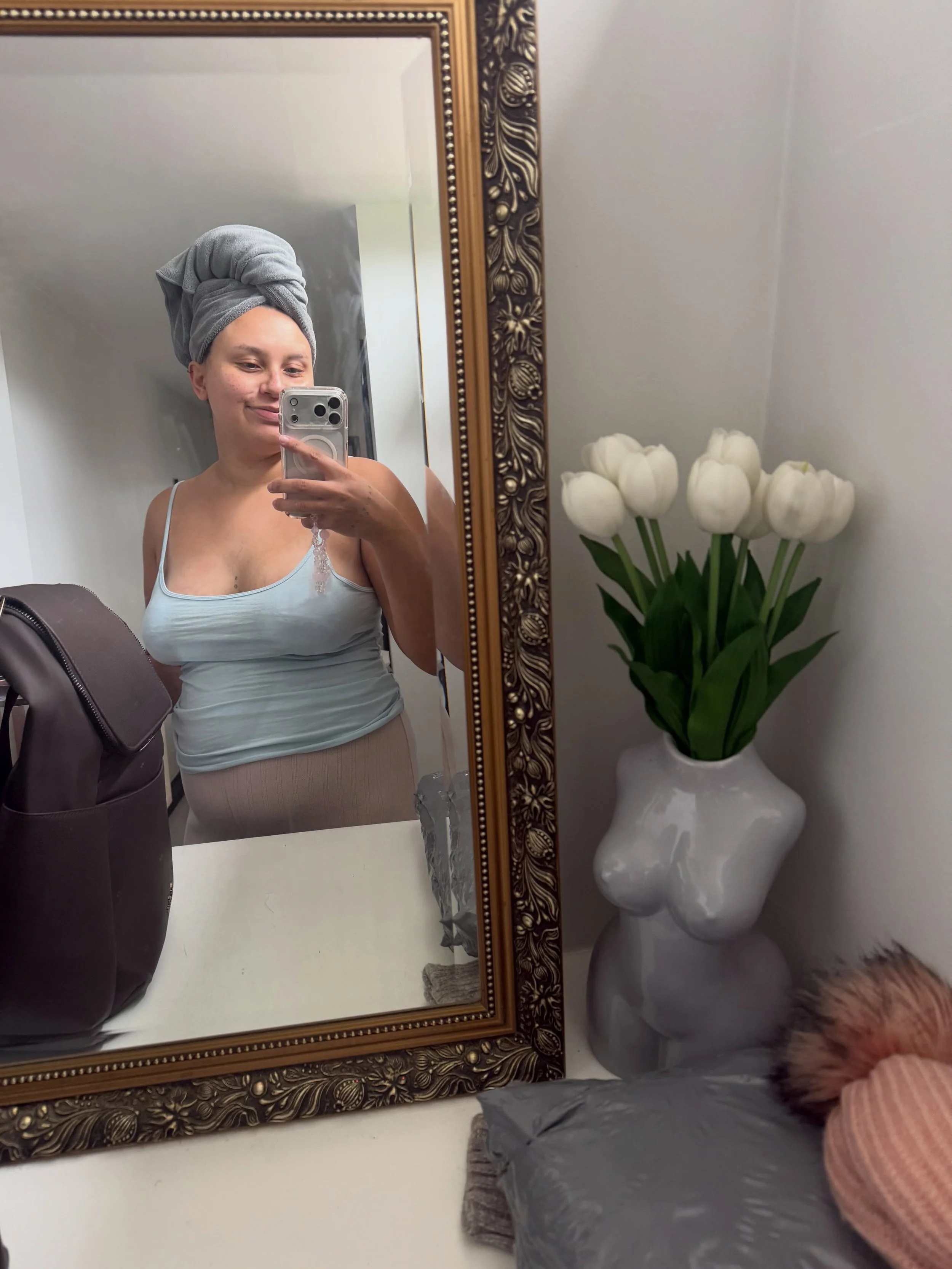 Today was mama self care day 🥰

Washed and re-plaited half my hair (other half tomorrow), did some washing, did some ironing, made myself a lovely iced coffee, watched movies that have been on my &lsquo;to watch&rsquo; list for a while and had snugg