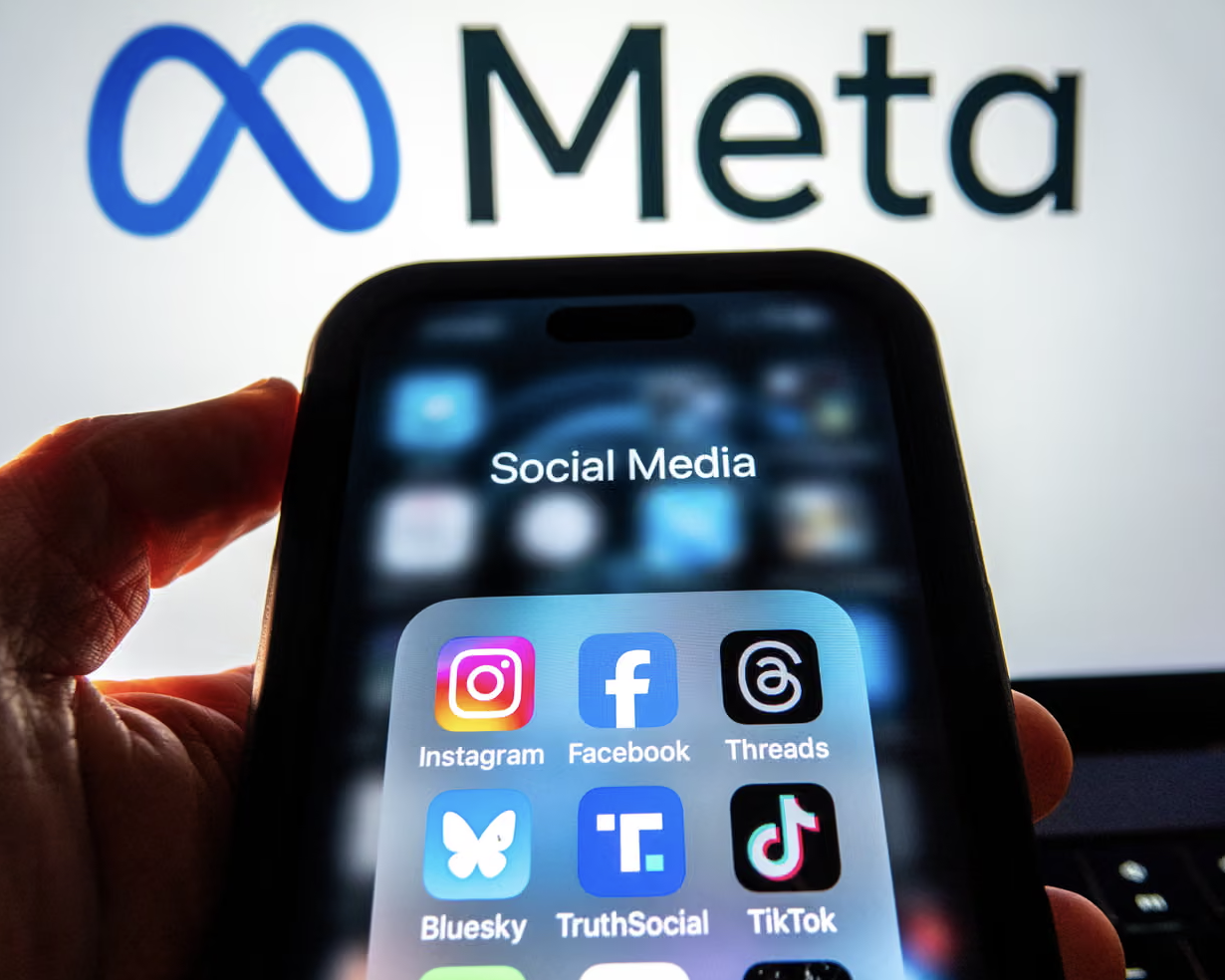 The Guardian: Meta shuts down global accounts linked to abortion advice and queer content