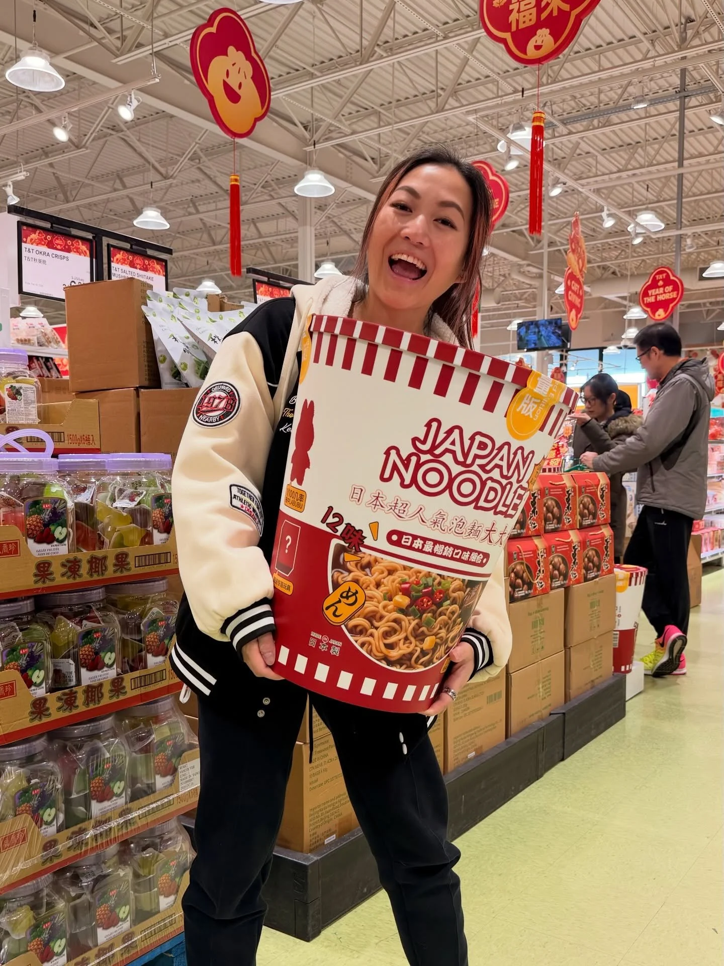 Happy Lunar New Year friends!! 🥳🔥🎇

For those who celebrate, today&rsquo;s a BIG day and the start of a new beginning. 

As a Chinese Canadian gal, I&rsquo;ll have to admit that I&rsquo;ve never fully understood what &ldquo;the big deal&rdquo; is 