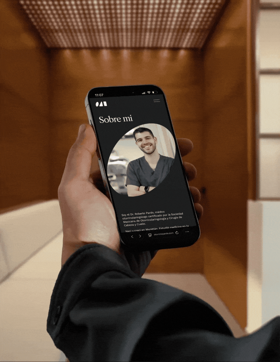 Dr. Roberto Pardo / Art Direction & Design