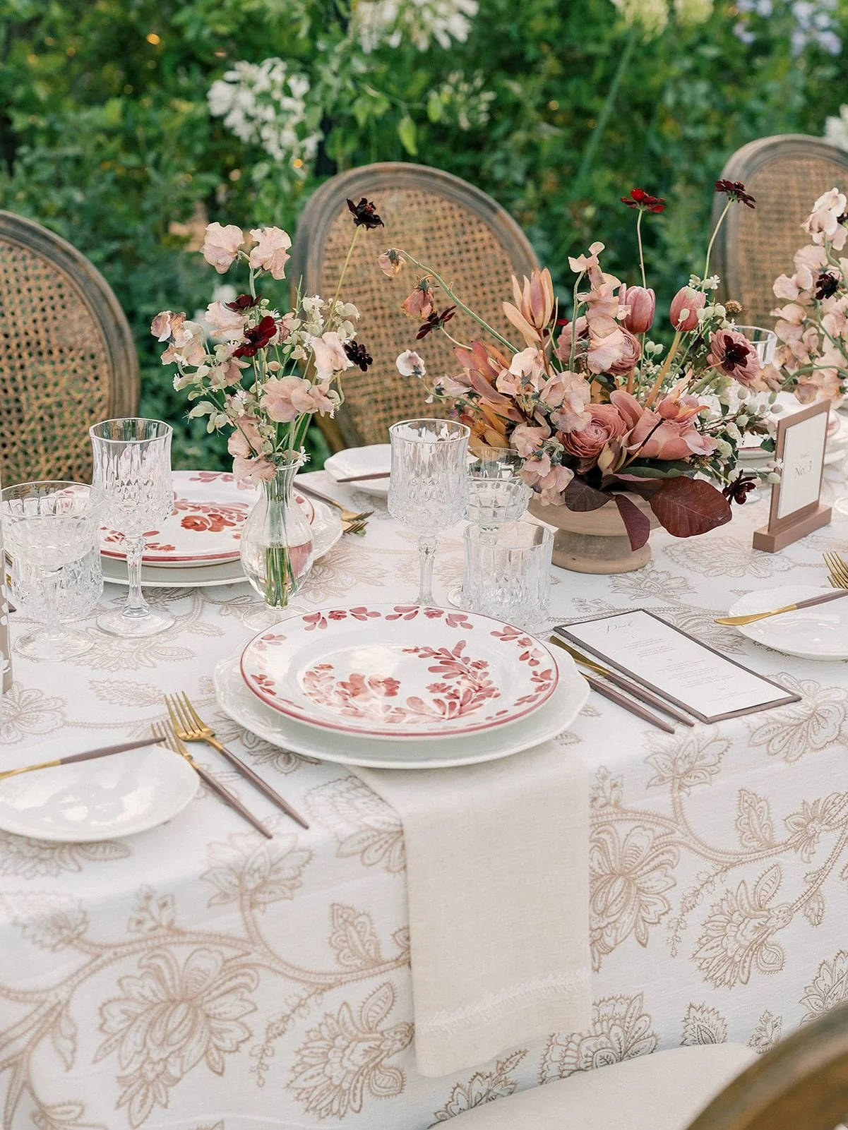 Elegant, moody, and luxe. 🤎 Loved contributing to this beautifully layered editorial&mdash;handmade paper &amp; letterpress invitation suite and fabric-backed menus to add a few luxury details. Grateful to be part of the dream team that brought it a