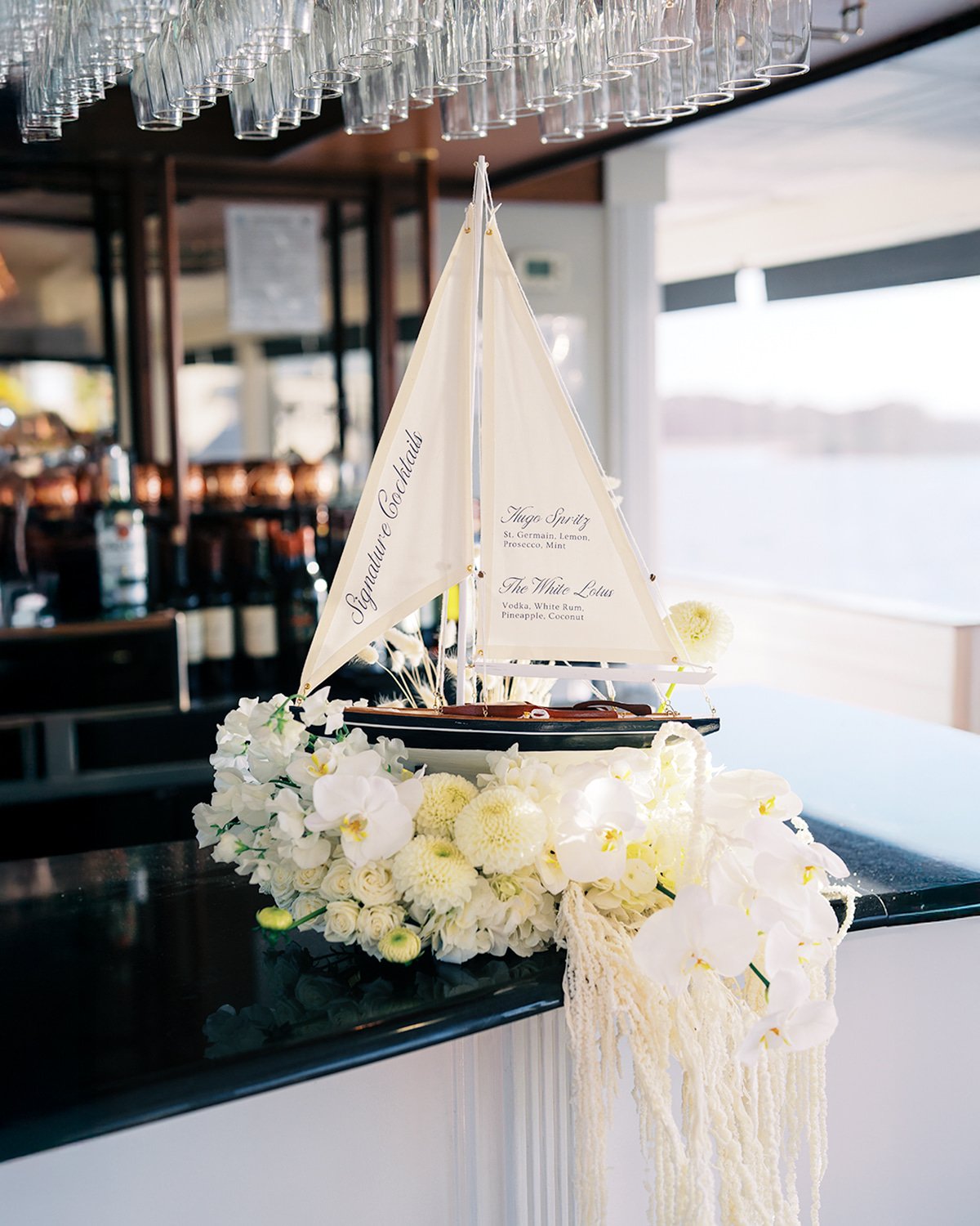 AnniePiland_BoatWedding-23.jpg
